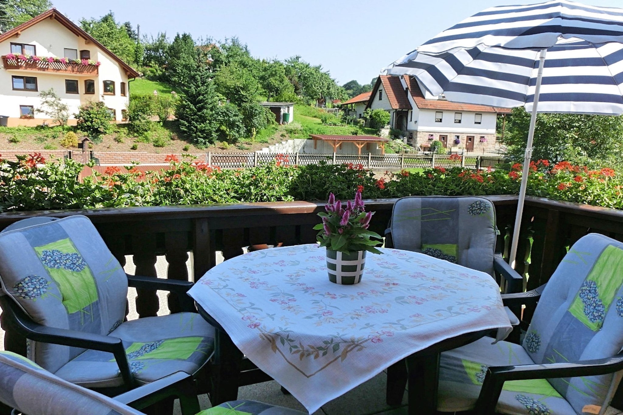 Floh-Seligenthal - Terrasbalkon
