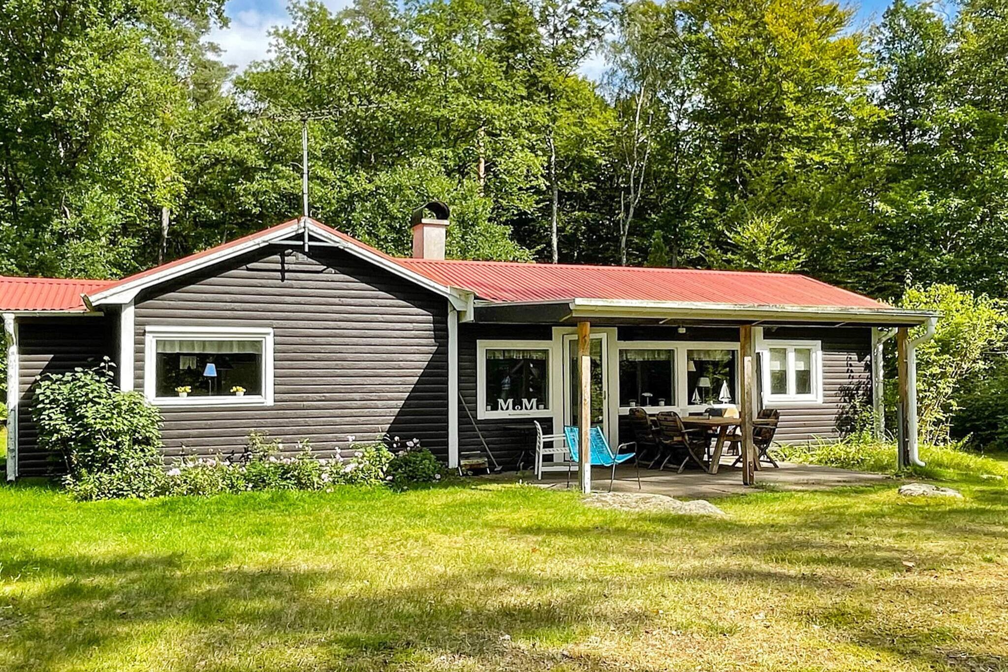 This delightful, cosy little cottage is set in the woods, only 15 metres from lake LursjÃ¶n. The lovely garden has plenty of space for the children to play and there's a comfortable, covered terrace where you can relax in the shade. A little path leads you through the pretty beech woods to the lake and your private dock. Here you will find the rowing boat that is included in the rent. If you enjoy fishing, you can get a fishing license for 100 SEK/week. The cottage features an open-plan kitchen and living room. The kitchen has a pellet stove and an electric cooker. In the living room you will find a comfortable sofa, and a wood burning stove. The spacious living room opens onto the comfortable roofed terrace with it's outdoor furniture. There are two bedrooms, one with two single beds, the other with a bunk bed. The bathroom features a WC, a washbasin, and a shower. Visit HÃ¤stveda which is nearby your holiday home. Why not go to the famous grocery store â€œWahlqvist Specerierâ€ and buy something new and unusual for dinner? They sell meat from wild boar, bear, crocodile, elk and deer. Please note: Household waste must be source separated for recycling. Welcome to a calm and peaceful environment, close to the lovely lake LursjÃ¶n!
