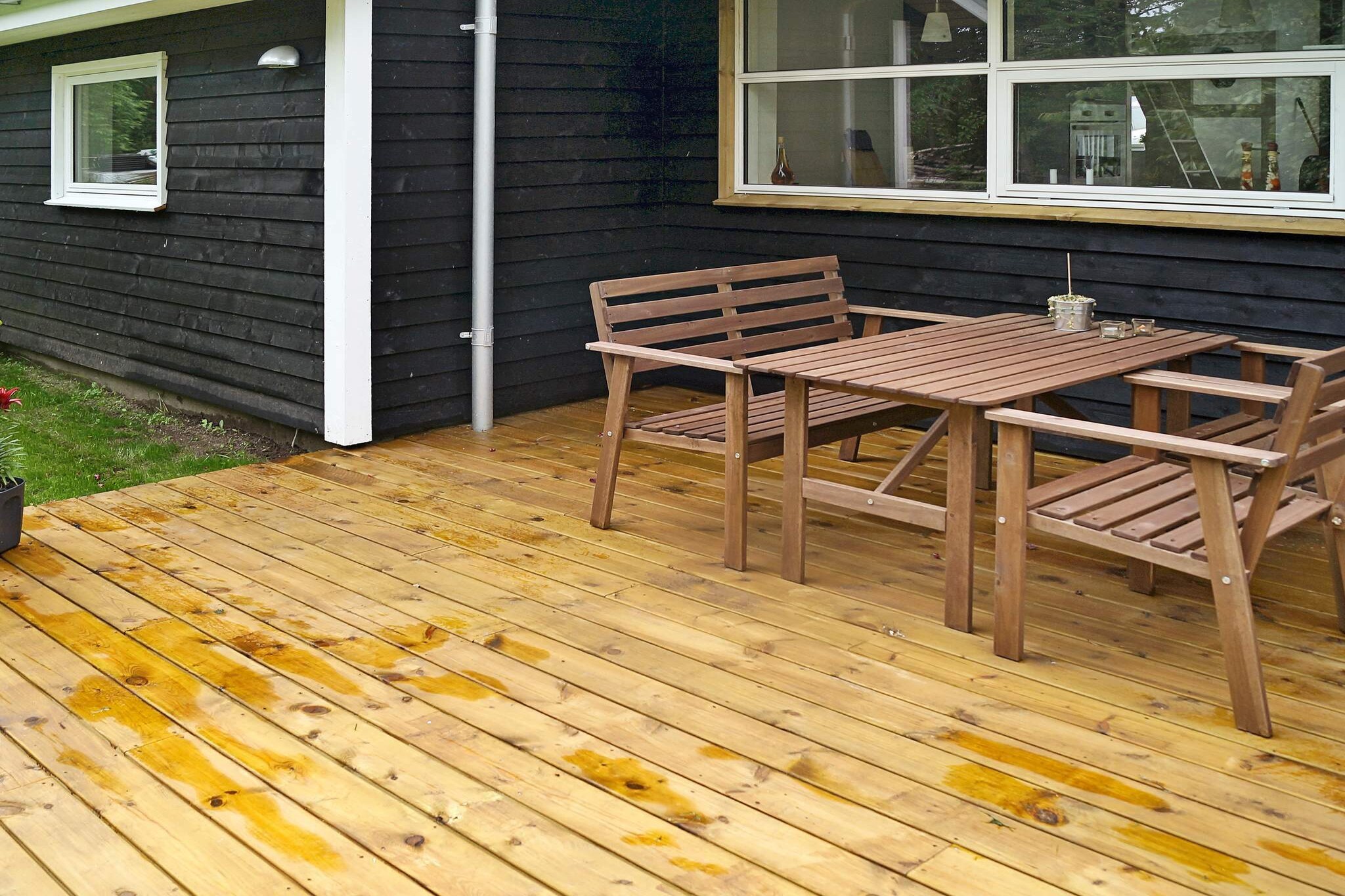 Holiday cottage from 2012 built with the best materials and is well-furnished and has bright walls and wooden floors. The house contains a large living room with wood-burning stove for chilly summer evenings and is in open concept with a modern kitchen. There is a heat pump. The living room has access to a large, covered terrace. Well-equipped kitchen with dishwasher, ceramic hob, microwave and fridge/freezer. One bathroom is equipped with a whirlpool, toilet, shower and underfloor heating. There is a trampoline (usage at own risk/insurance). There is also a fireplace and and an outdoor shower.A refundable deposit might be charged closer to your check-in date. The security deposit ensures a smooth stay and covers any additional services or consumption charges.This deposit covers utilities consumed during your stay and any additional services that may be taken.The final amount will be adjusted based on actual meter readings, actual usage of extra services, and any remaining balance will be refunded within 21 days after checkout.This deposit simply acts as a prepayment for charges that  you would anyways pay for, ensuring a seamless stay and check-out experience.