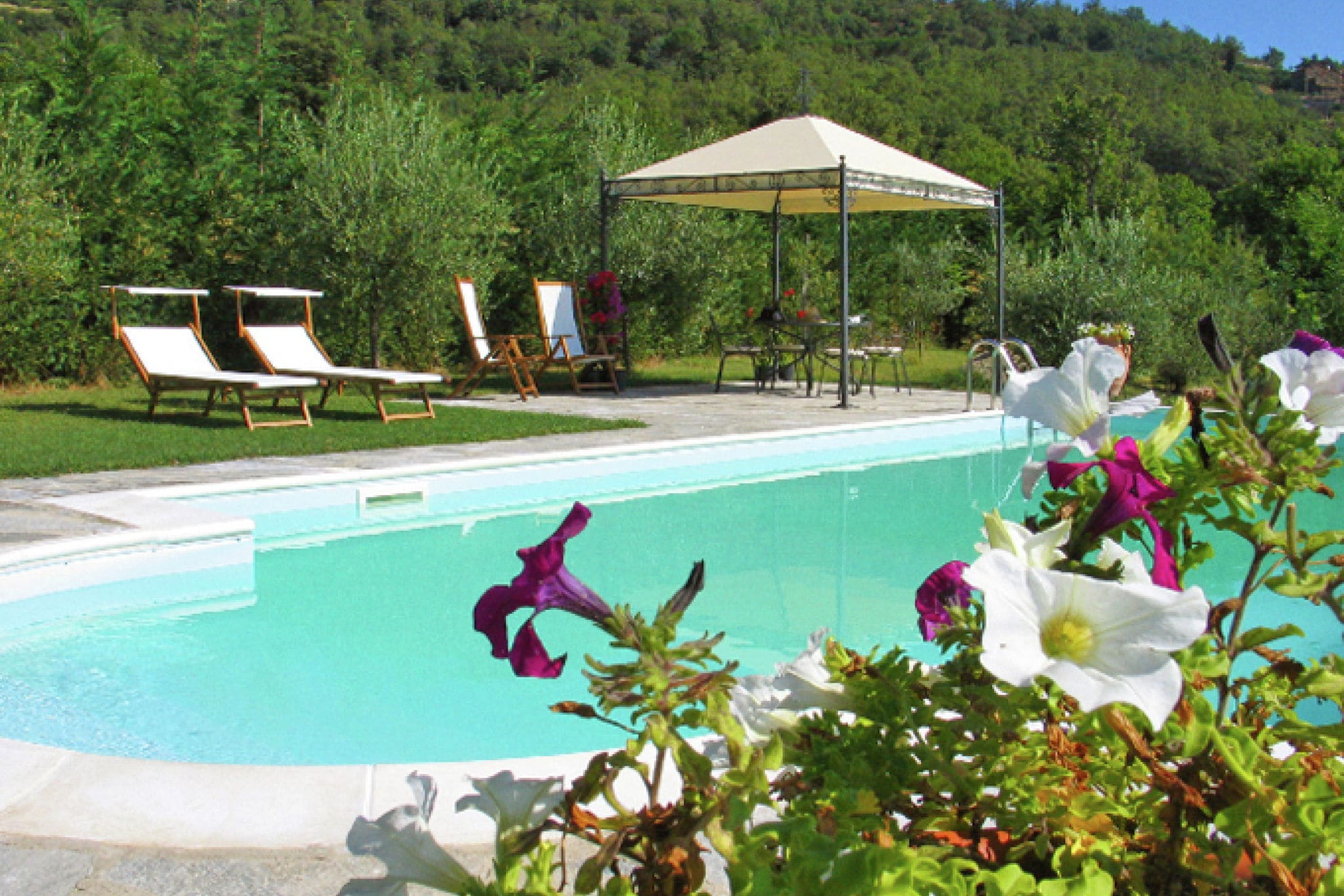 Villa impressionnante à Cortona, avec piscine