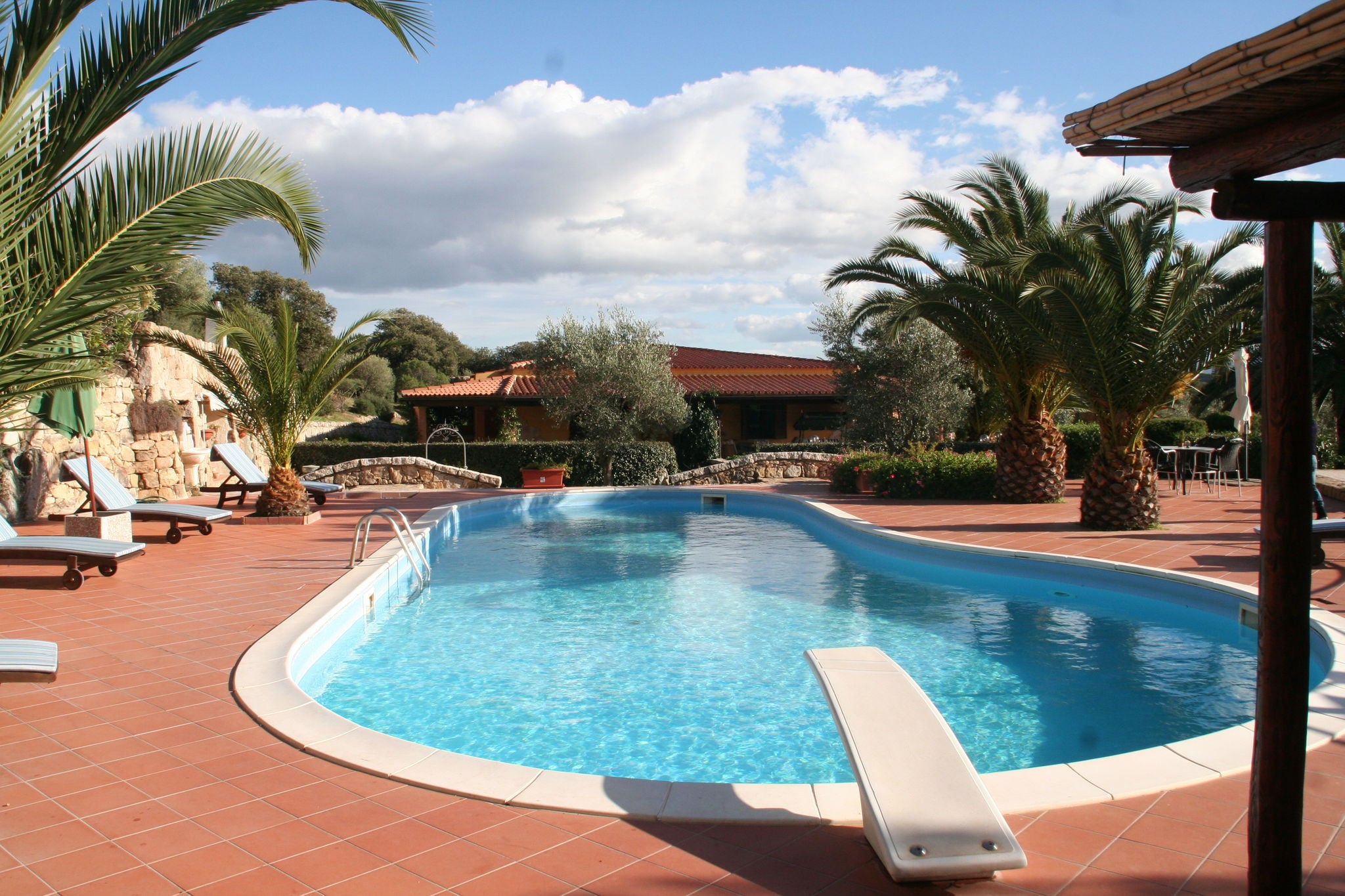 Luxuriöses Ferienhaus mit Pool in Olbia, Italien