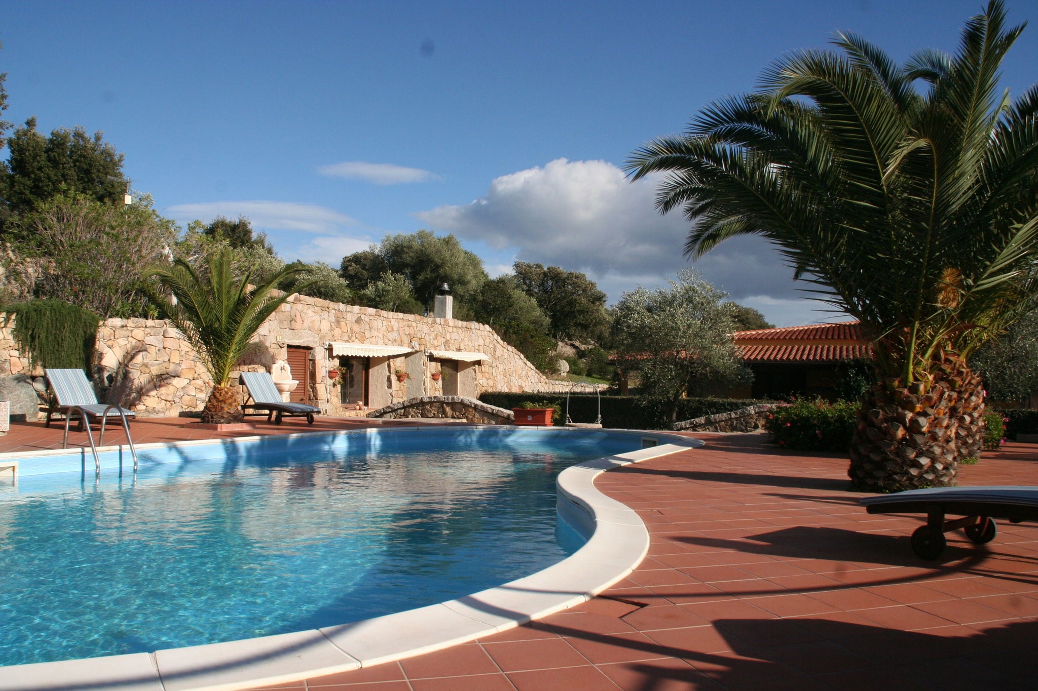 Maison de vacances luxueuse avec piscine à Olbia en Italie