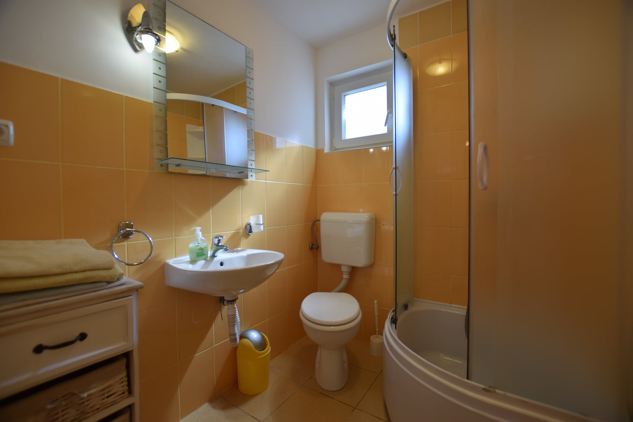 Kestenovi Dvori A7 - Badezimmer