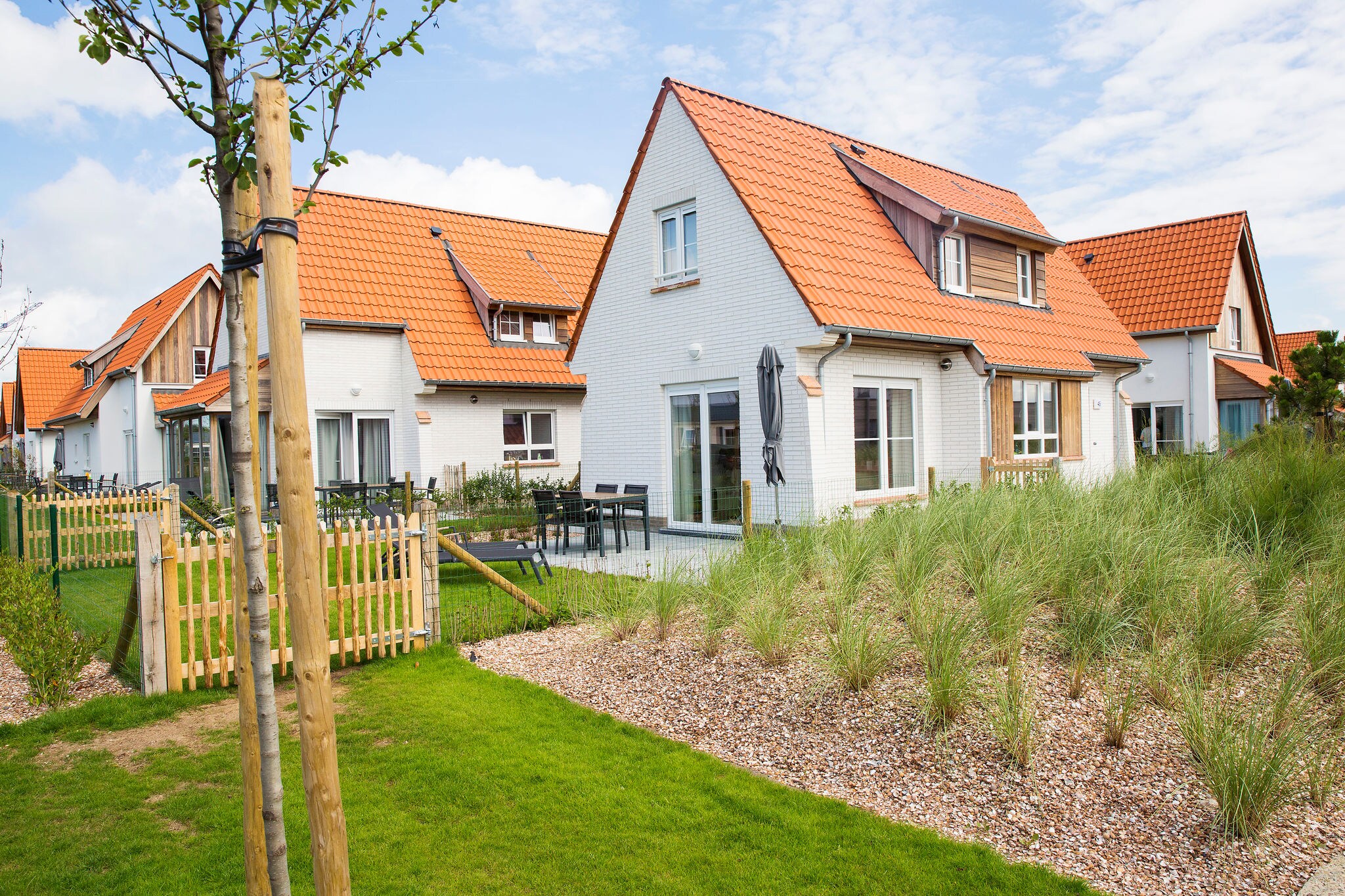 Villa, two bathrooms and a washing machine, 10km from Ostend