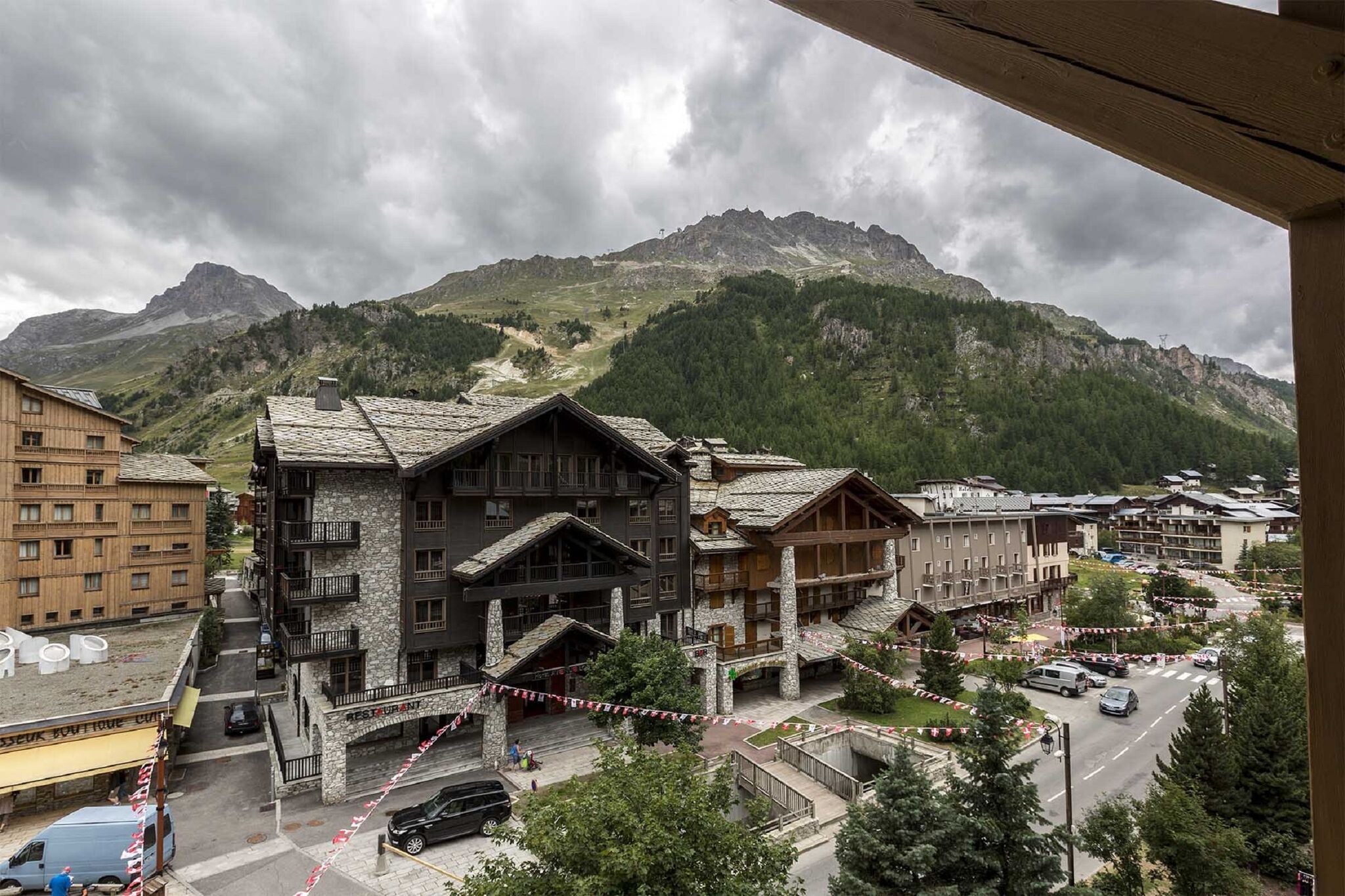 Savoyards und rustikale Wohnung im Herzen des Val d'Isère