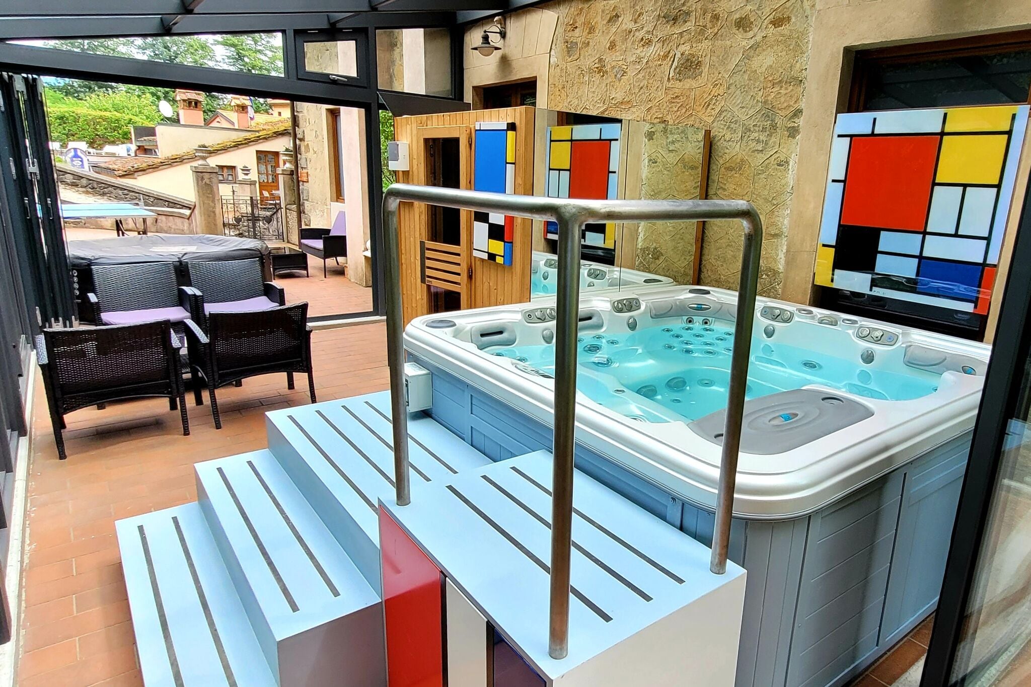 Exclusieve villa nabij Pistoia met een privézwembad en bubbelbad