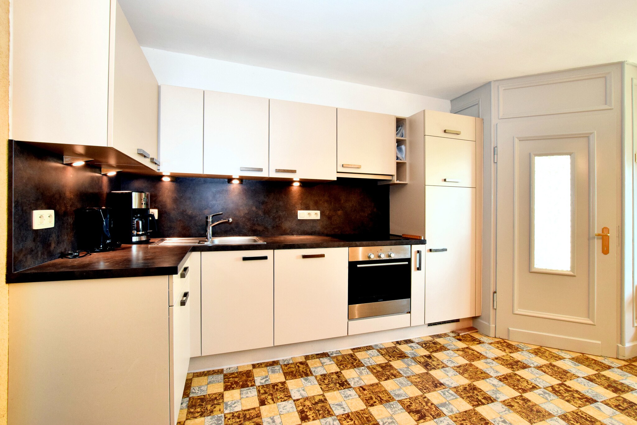 Vakantiehuis St Vith max. 10 personen 2 huisdieren 4 slaapkamers #3