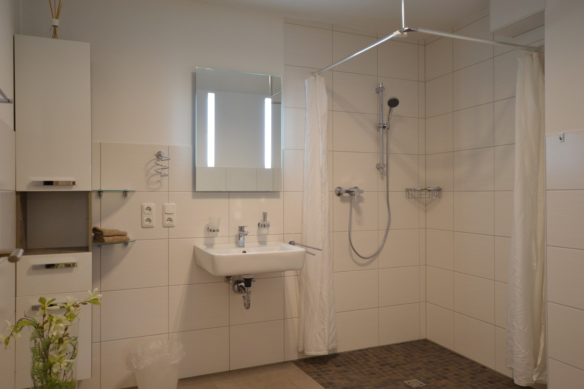 Julia OG-Badkamer