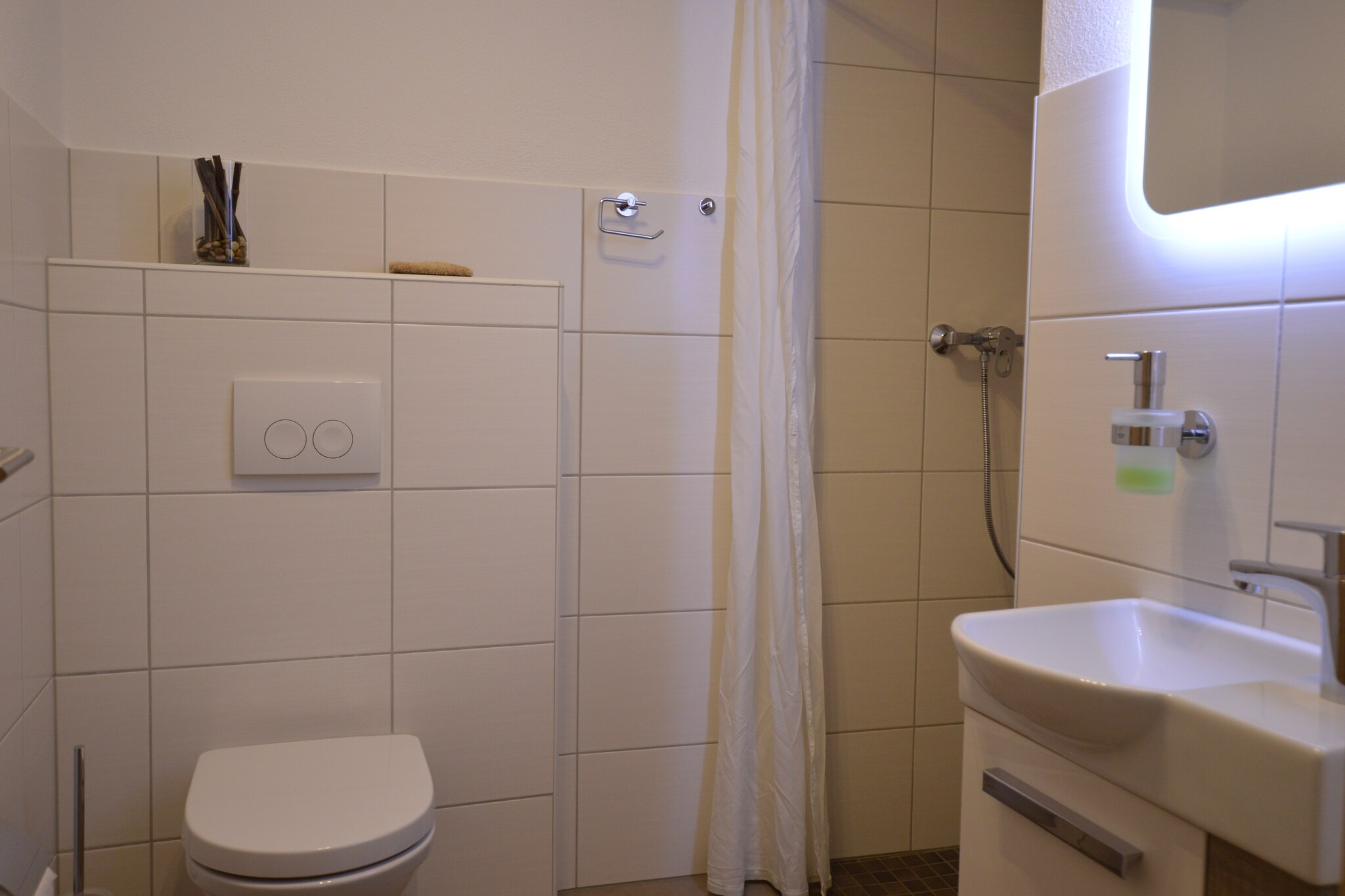 Julia OG-Badkamer