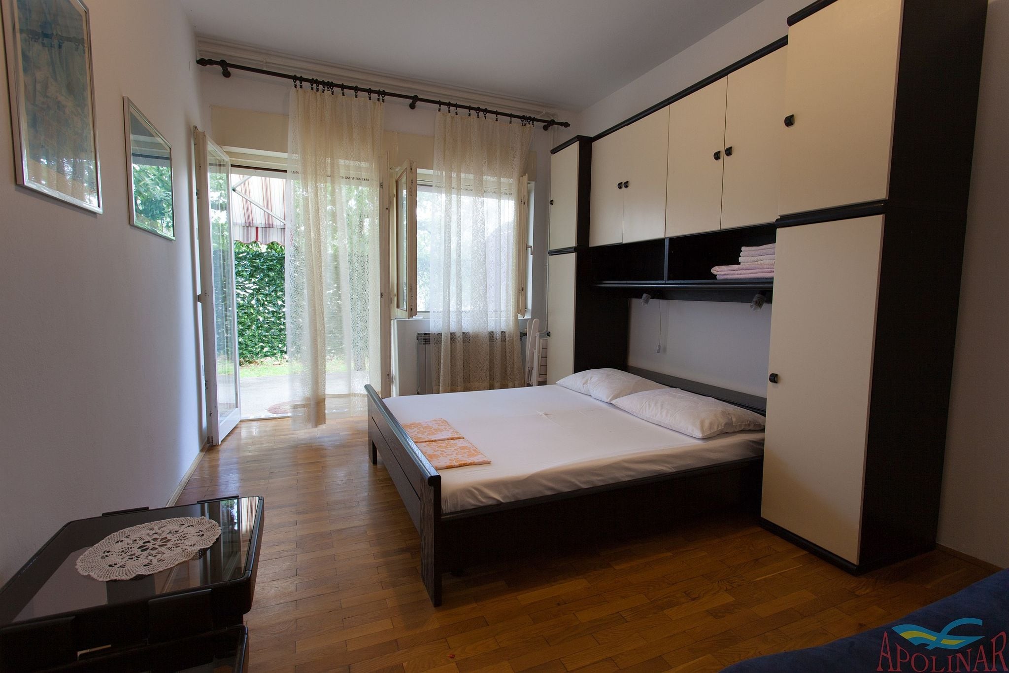 Charming Apartment in Vantacici amid the Sea