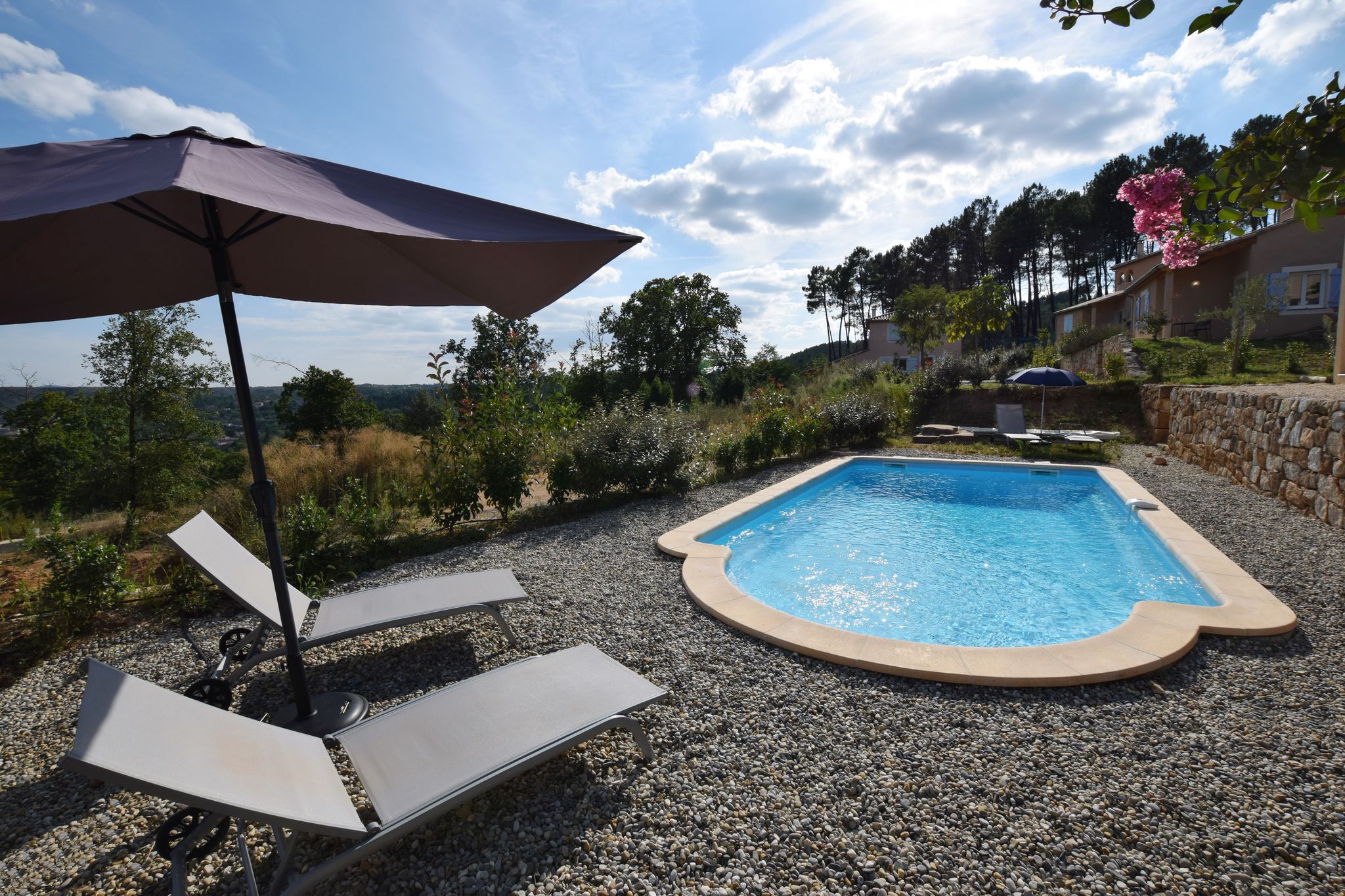 Große Villa in Joyeuse, Frankreich mit privatem Swimmingpool