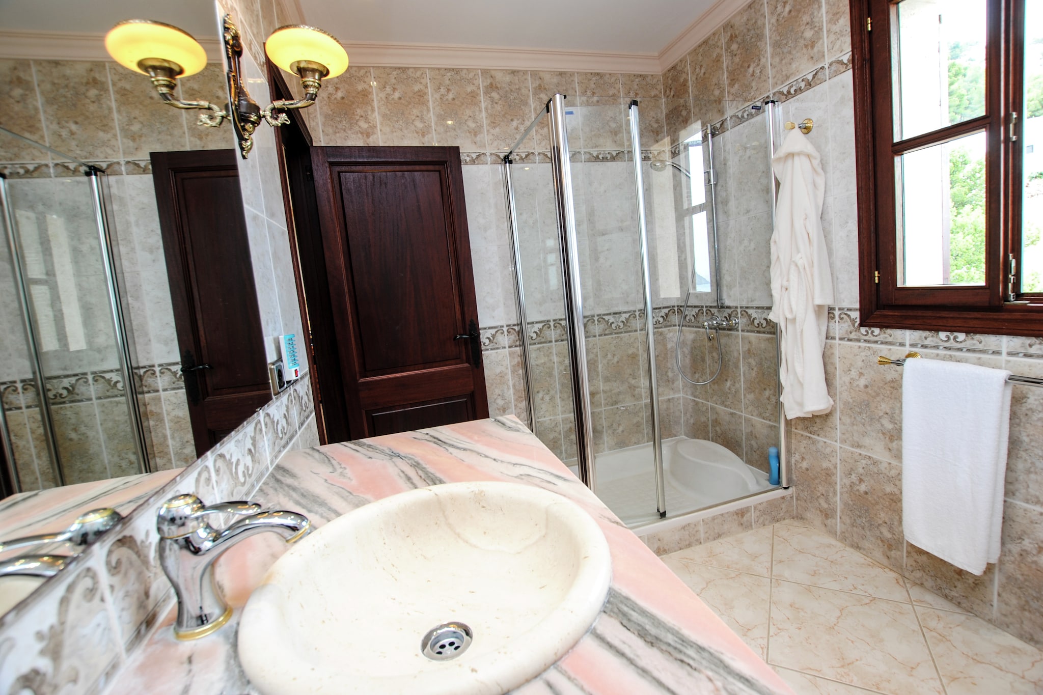 Wundeschönes & Nachhaltiges Casa Cap Vermell-Badkamer