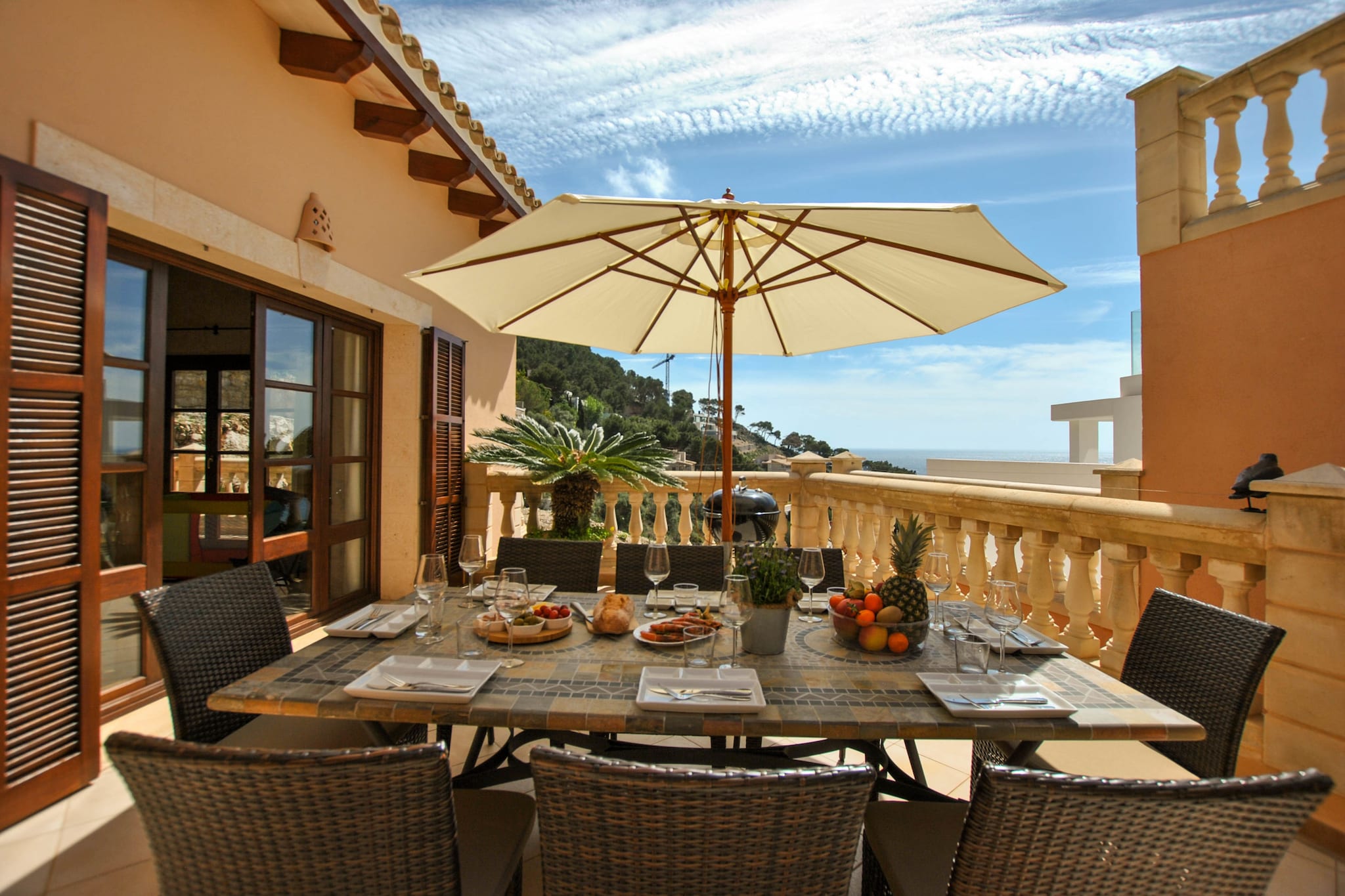 Wundeschönes & Nachhaltiges Casa Cap Vermell-Terrasbalkon
