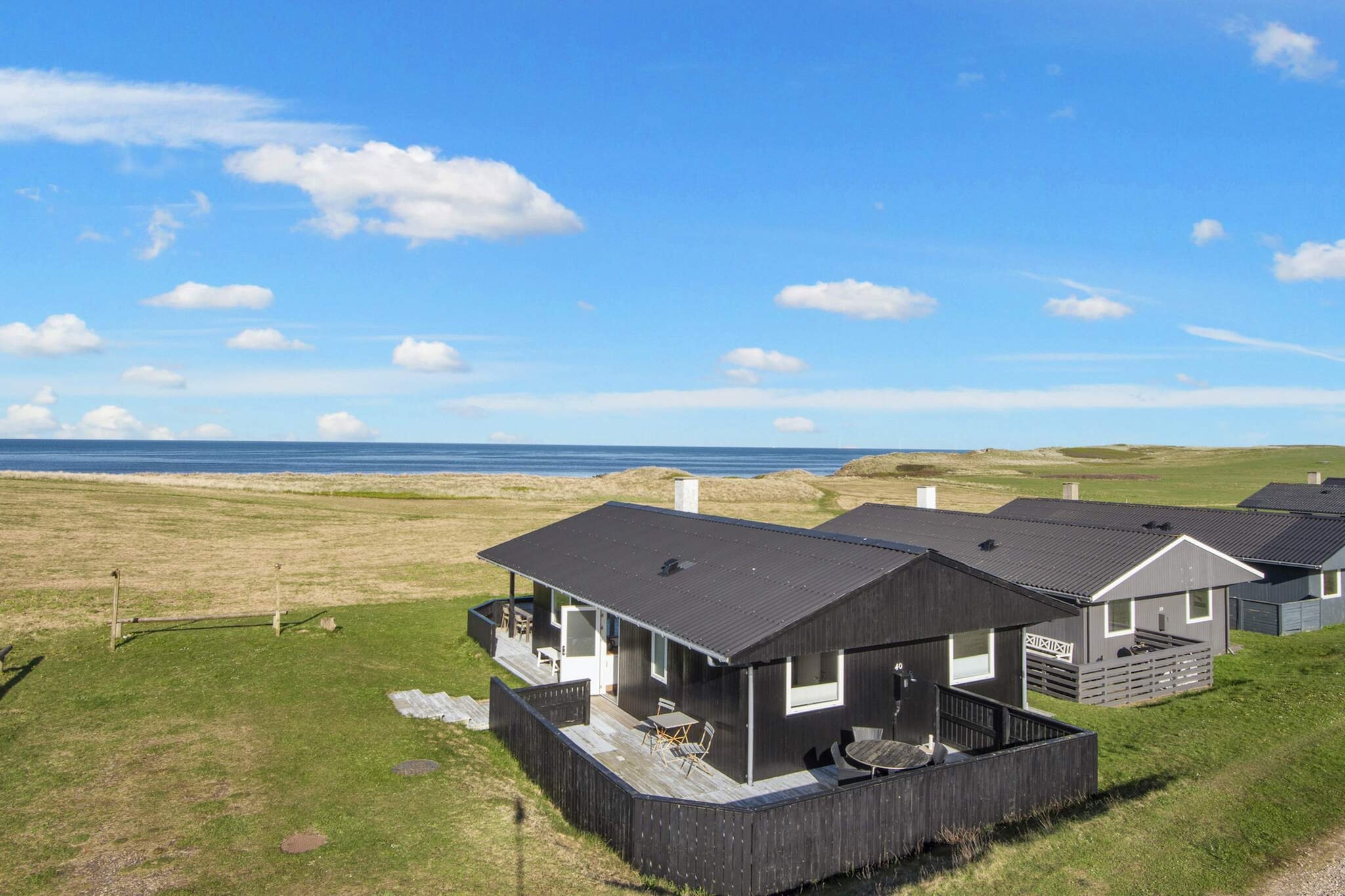 Family Holiday Home by North Sea