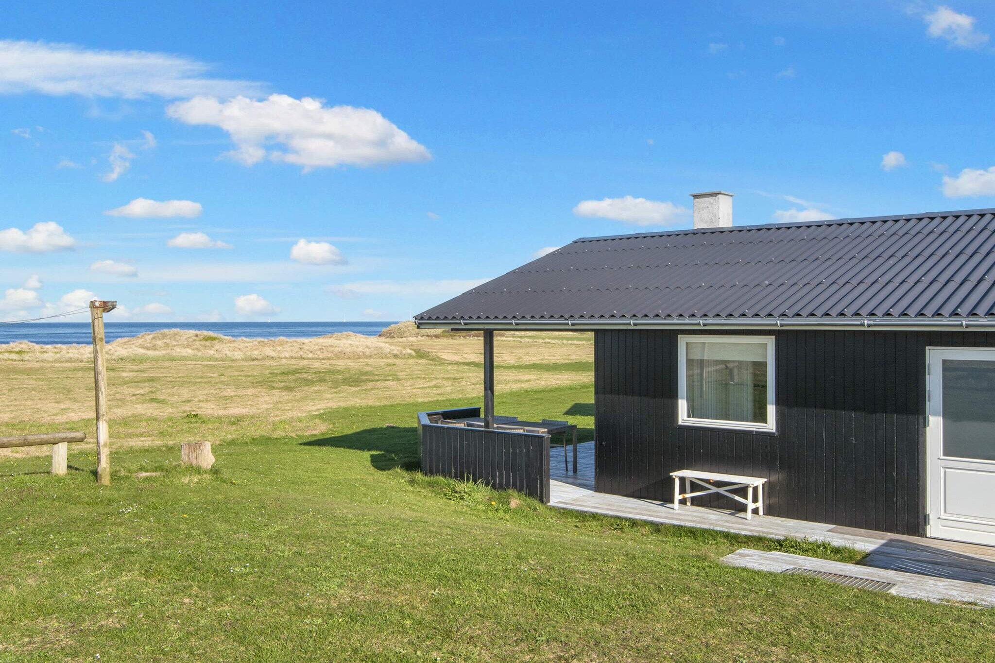 Family Holiday Home by North Sea