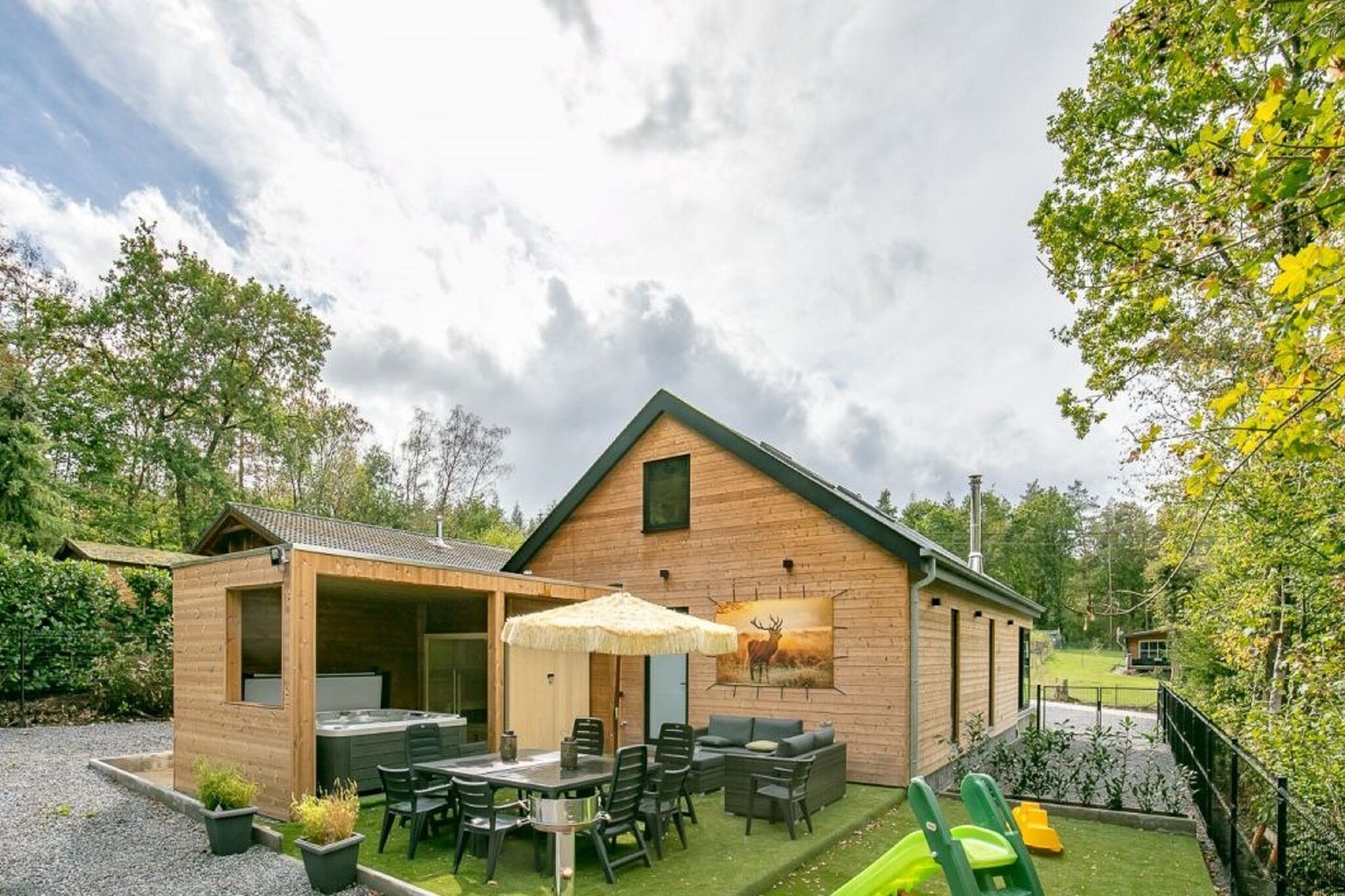 Vakantiehuizen Biron EUR-BE-0007-08