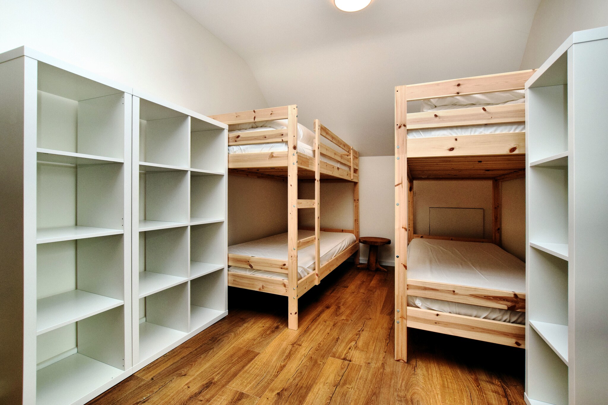 Vakantiehuis Libin max. 24 personen 1 huisdier 8 slaapkamers #13