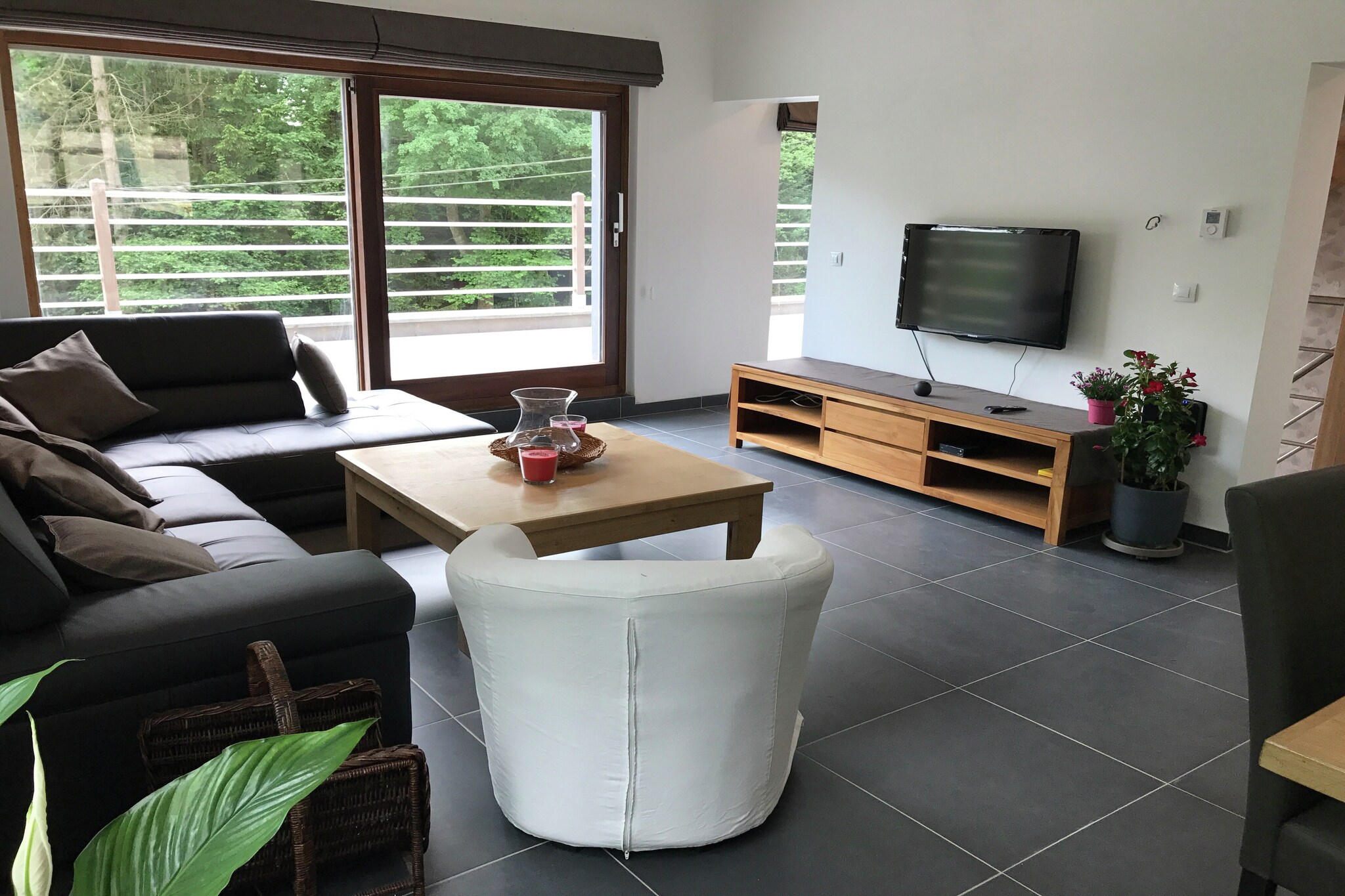 Vakantiehuis Beauraing max. 12 personen 3 huisdieren 5 slaapkamers sauna #8