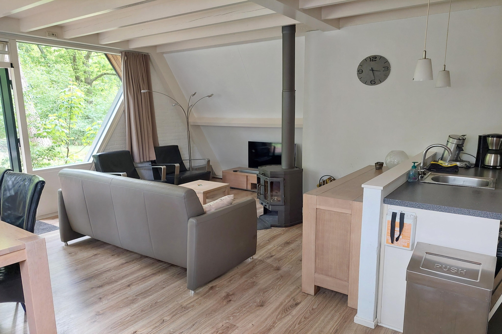 Bungalow 87-Woonkamer