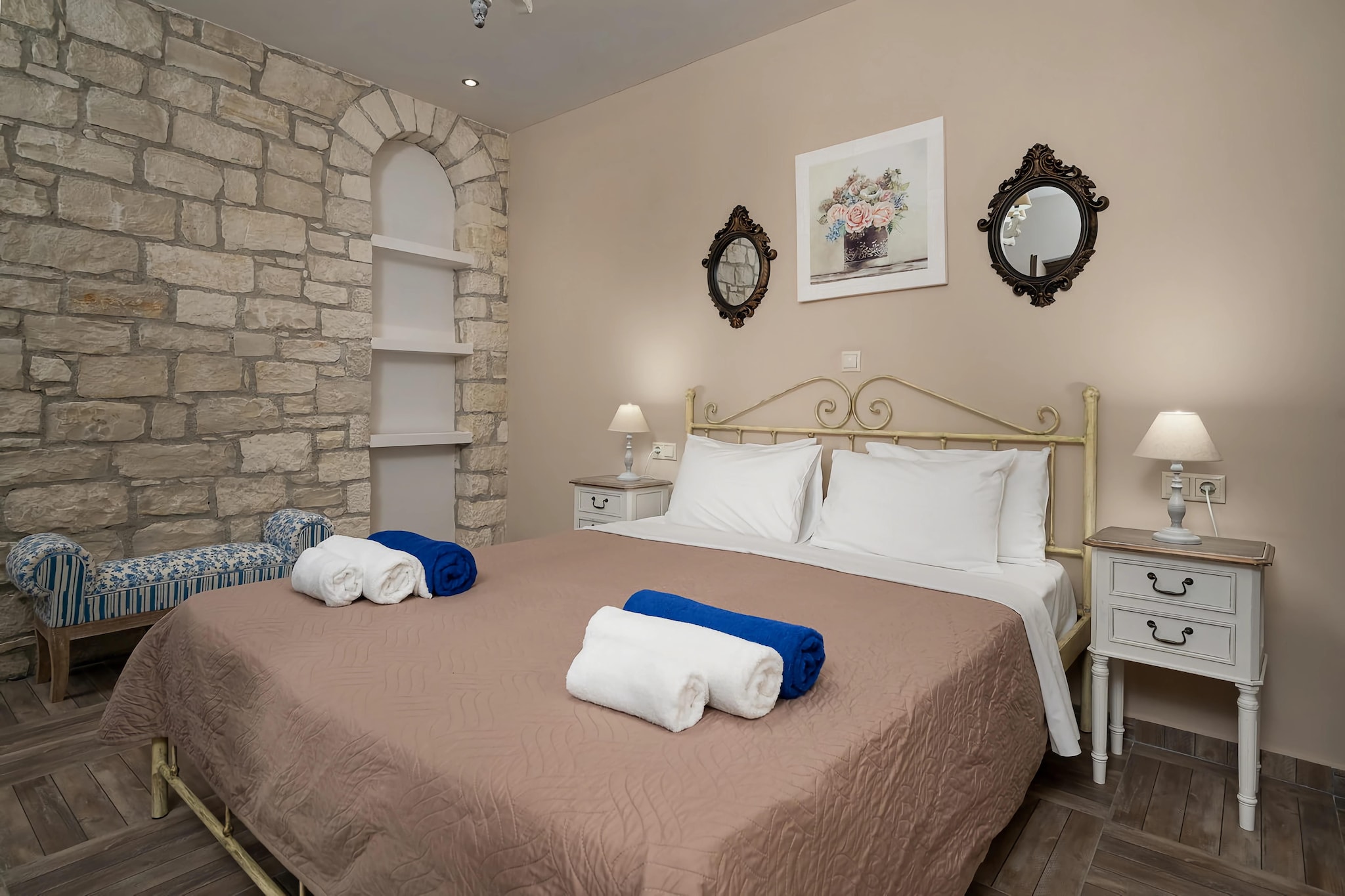 Villa in Kamilari near Beach & Pool