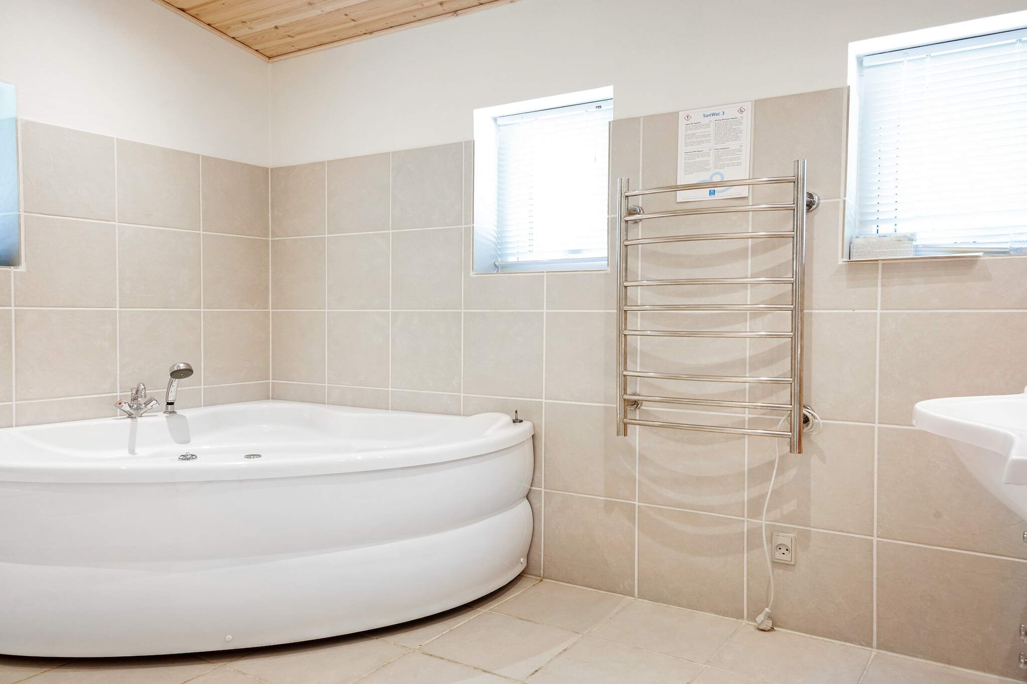 Maison de vacances pour 6 a Thyholm - Spa