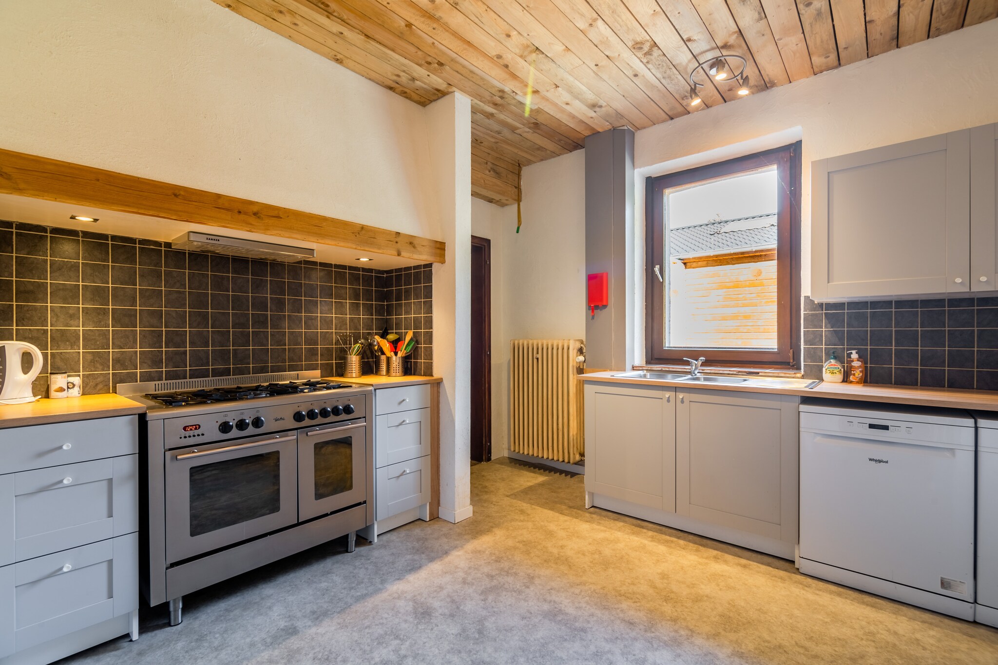 Vakantiehuis Bullange max. 23 personen 10 slaapkamers zwembad sauna #17
