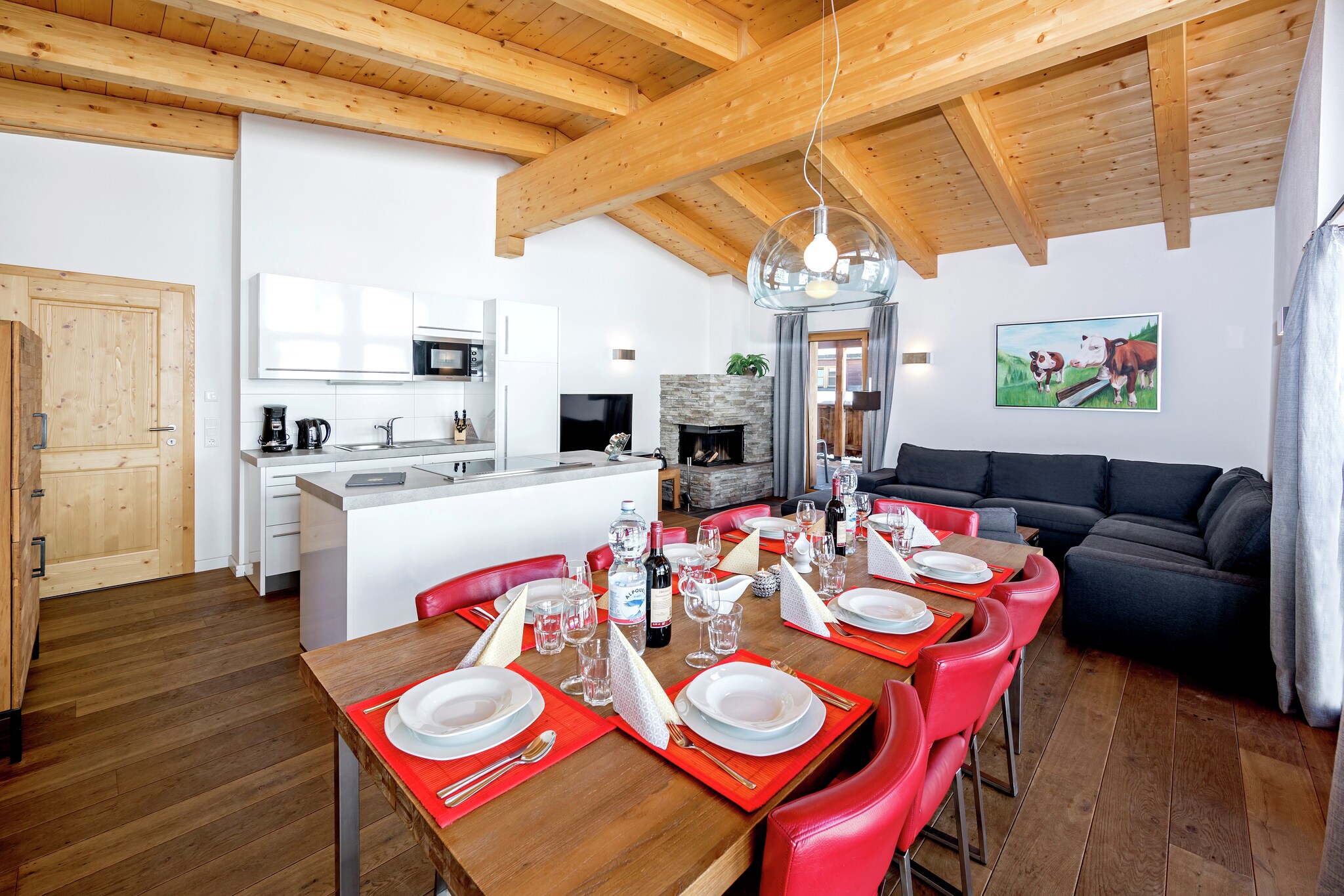 On the 3rd floor: (Living room(TV, dining table(8 persons), stove(wood)), open kitchen(cooker(ceramic), coffee machine, oven, combination microwave, dishwasher, fridge-freezer), bedroom(double bed, TV, balcony), bedroom(double bed, TV, balcony), bedroom(double bed, TV, balcony), bathroom(bath tub, shower, washbasin, toilet), relaxation area(shower, sauna))\n\nski storage, garage, tumble dryer(shared with other guests, paid), heating(floor heating), roof terrace, garden furniture, lift, children\'s bed, high chair