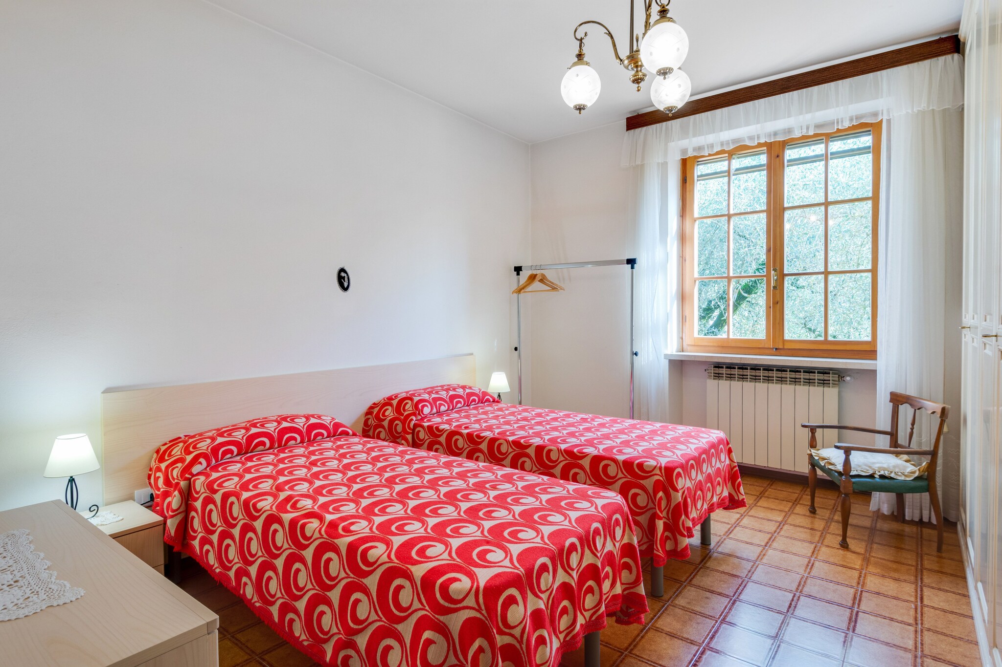 Modern Holiday Home in Marciaga with Garden