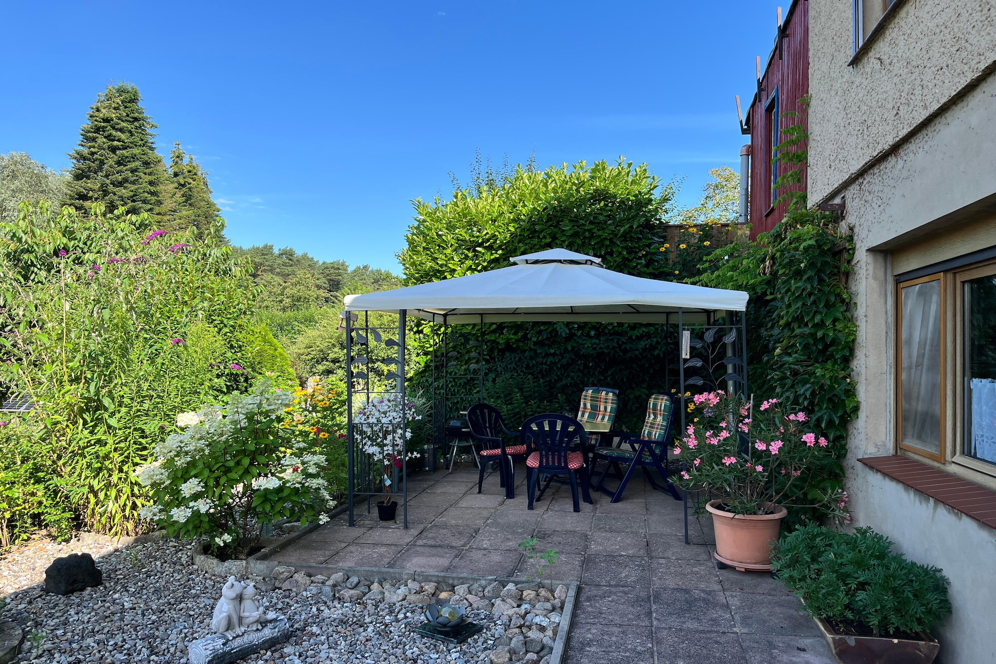 Hübsche Ferienwohnung am See nur 500m