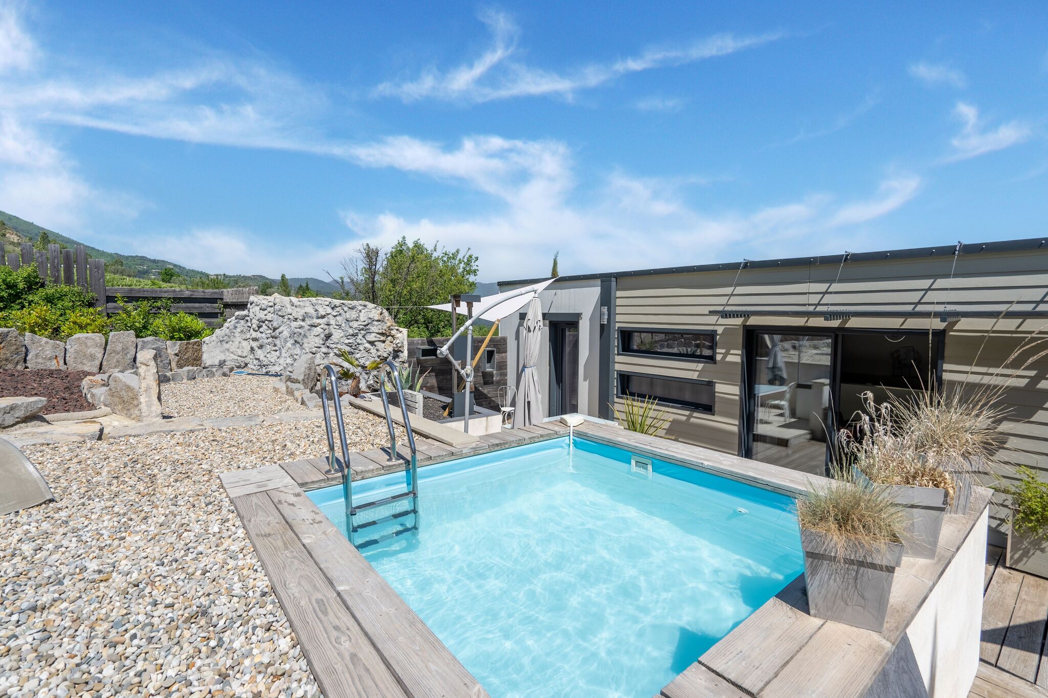 Modern villa with private pool in the southern Ardèche