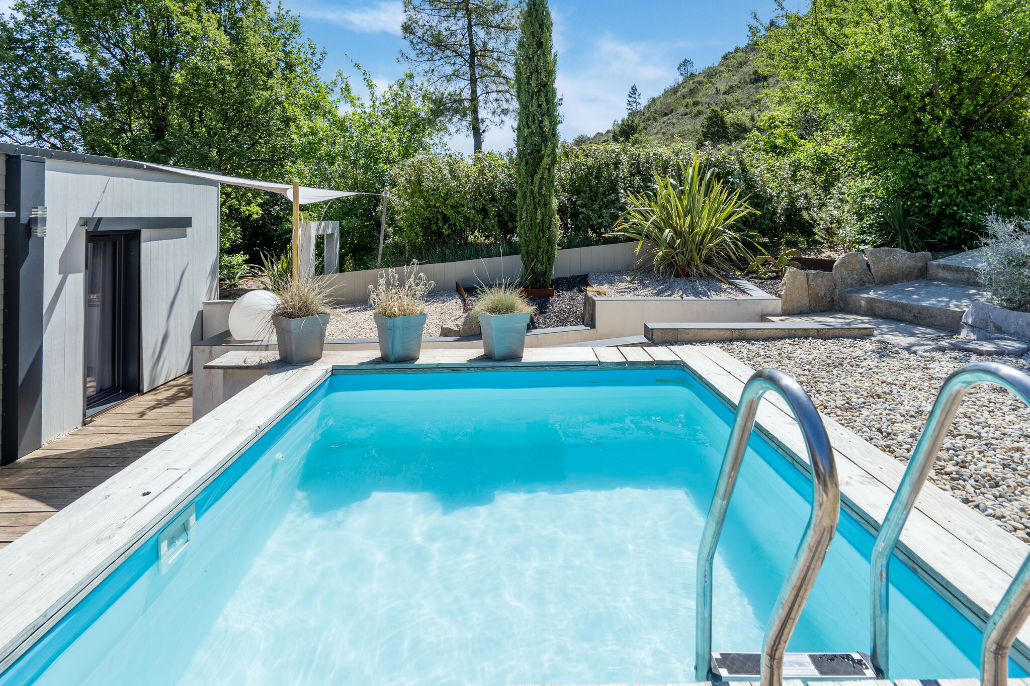 Moderne Villa mit privatem Pool in der südlichen Ardèche