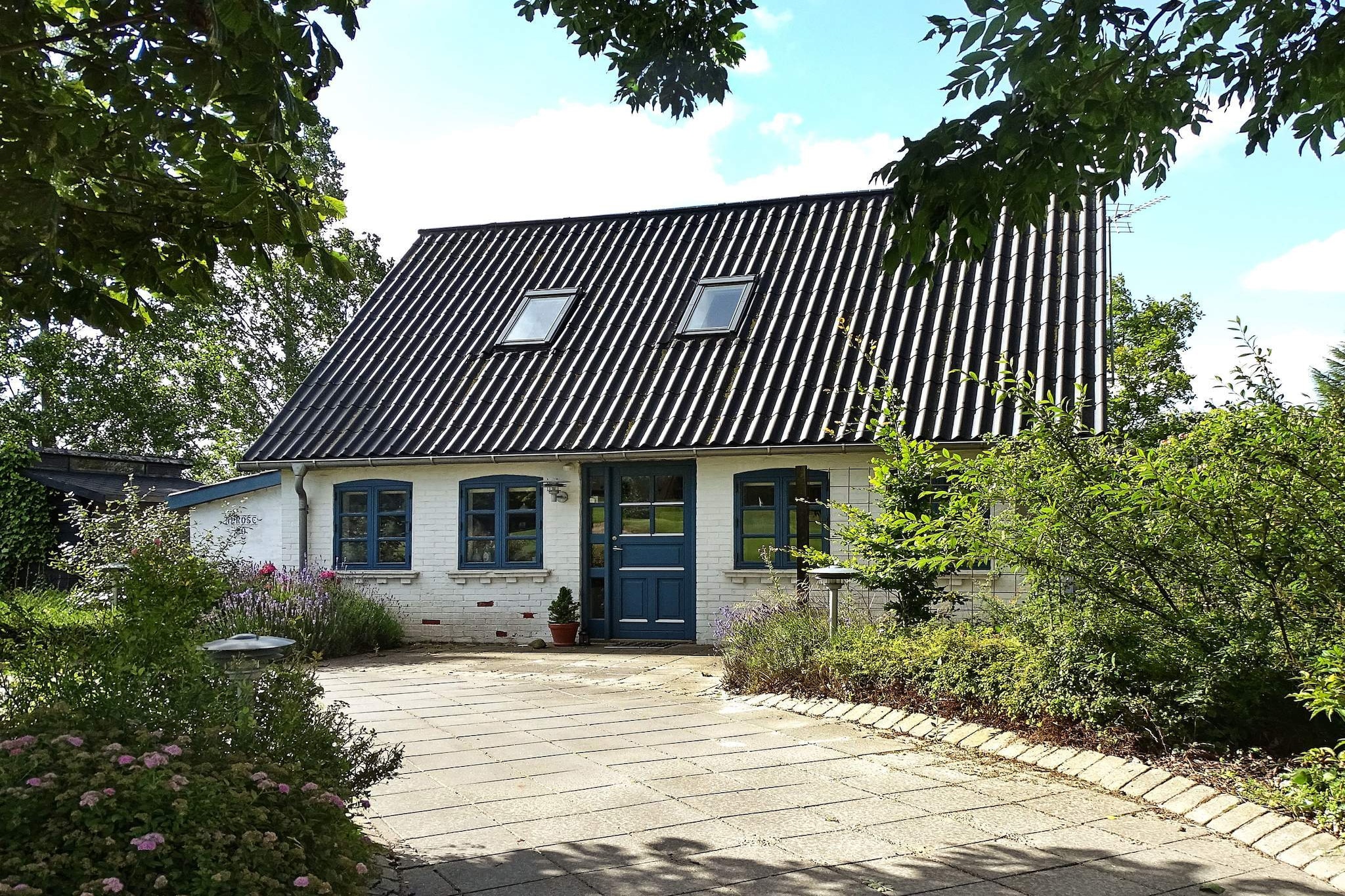 6 person holiday home in Humble-By Traum