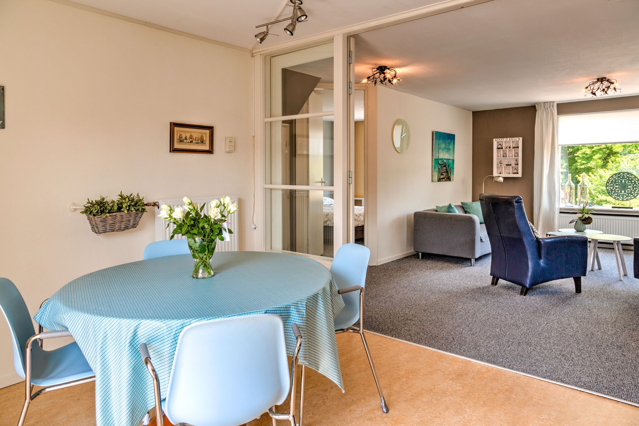 Comfortabel appartement in Noord-Holland met dakterras