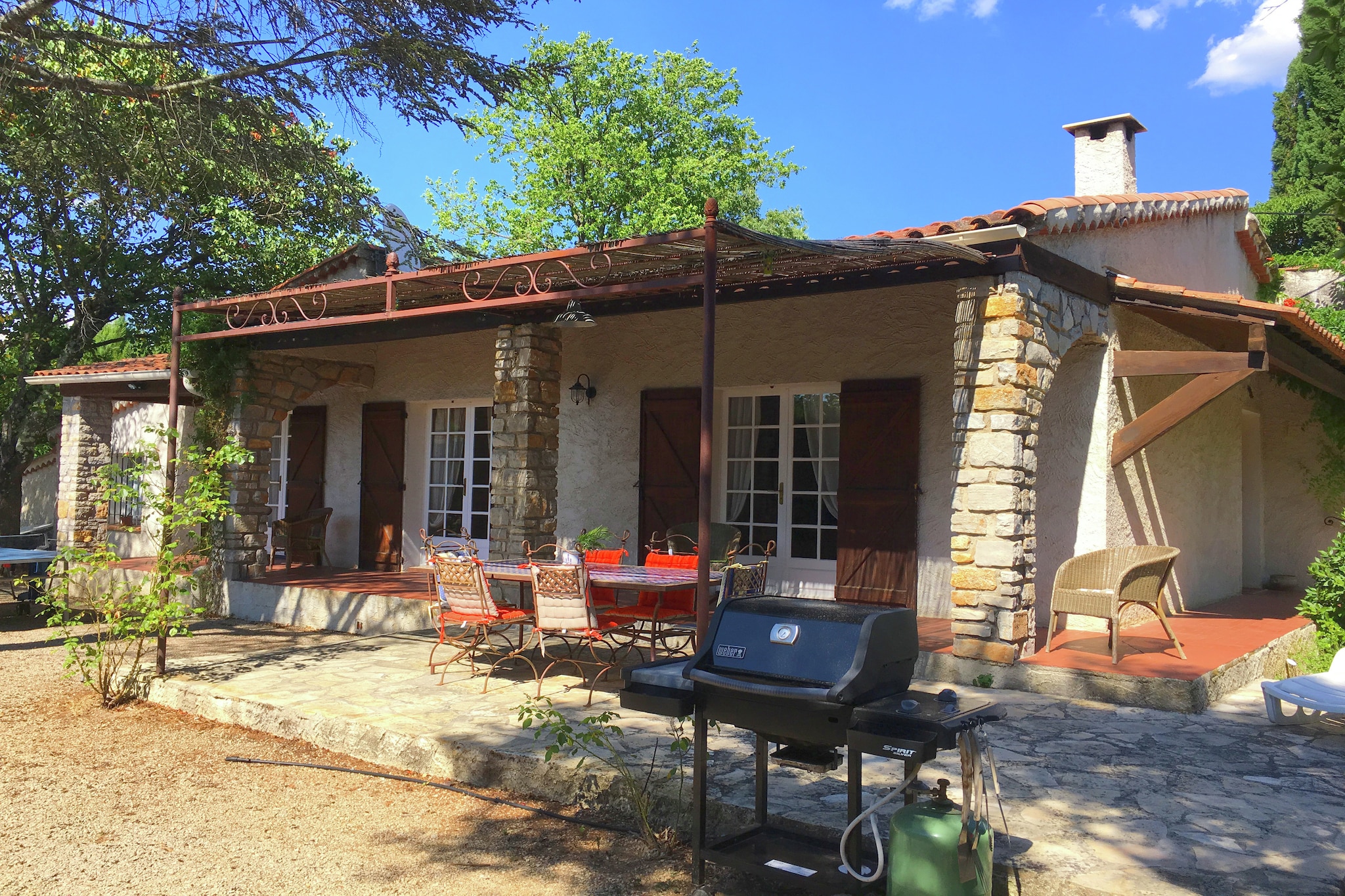 Malerisches Ferienhaus mit privatem Pool in Lorgues Frankreich