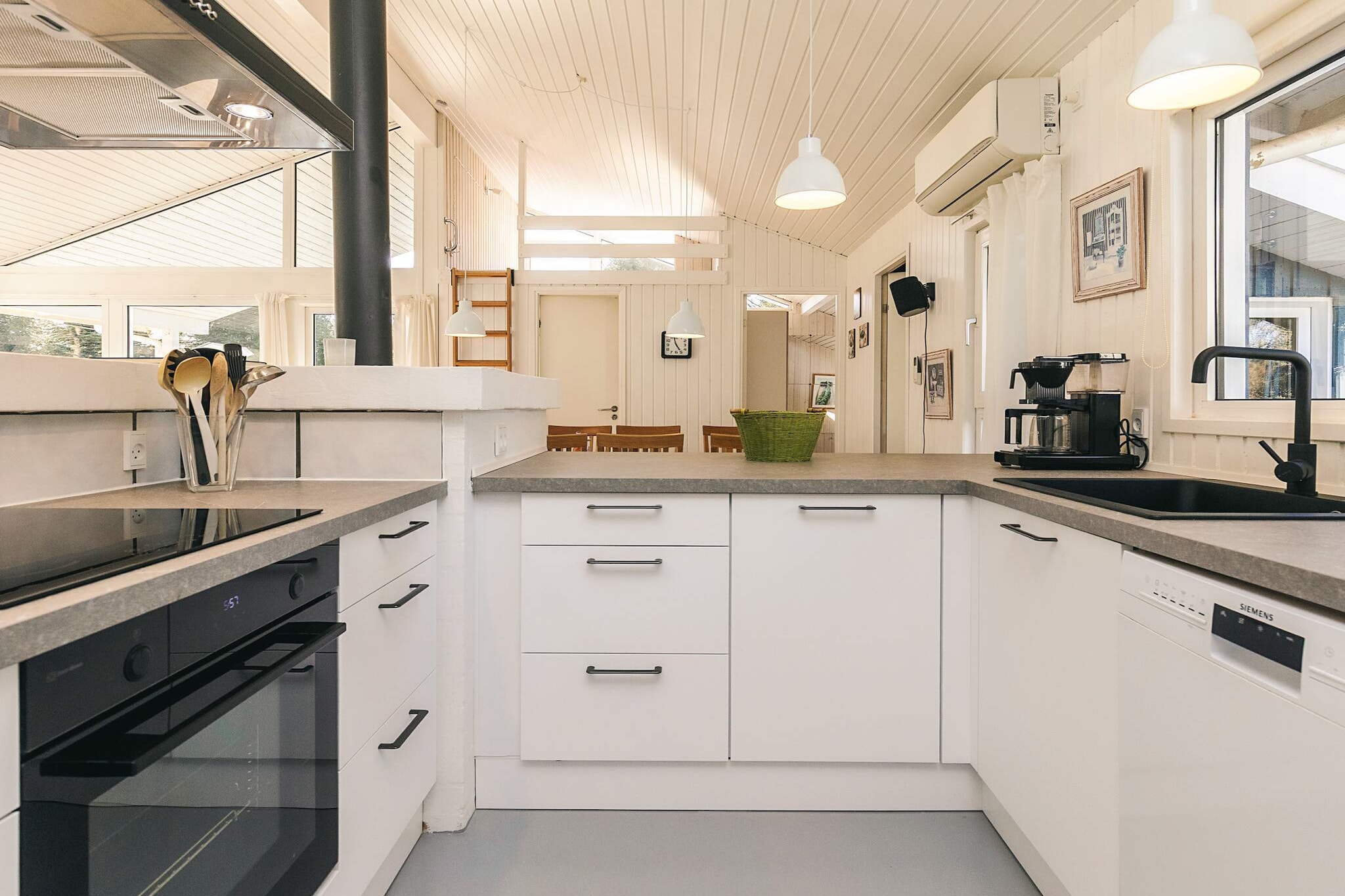 12 person holiday home in Væggerløse - Indoor
