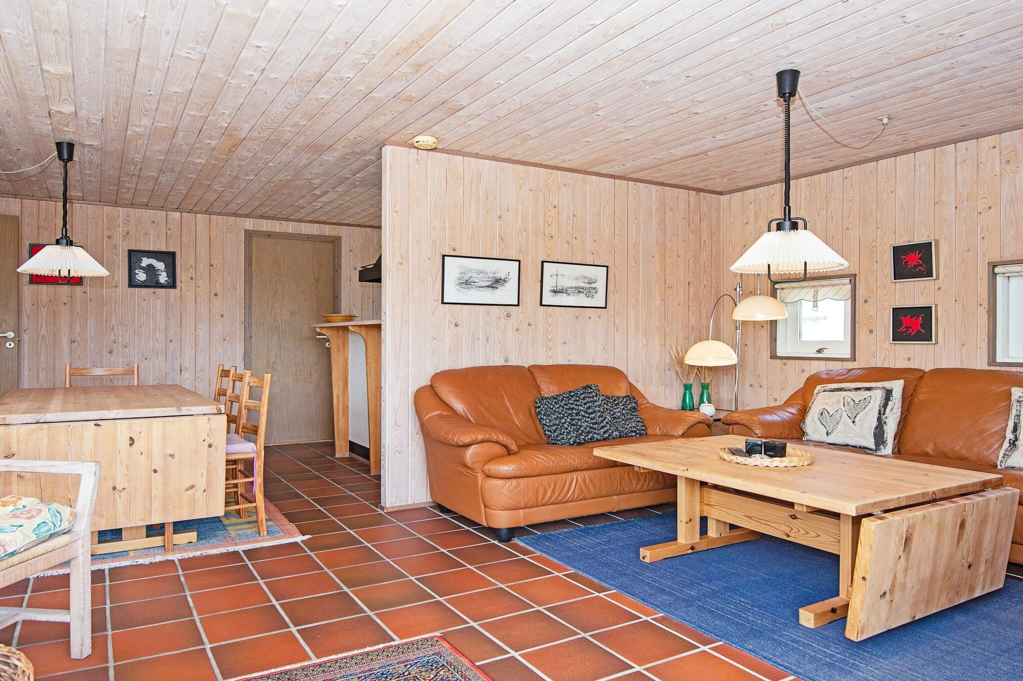 open kitchen(cooker(electric), hood, coffee machine, fridge(+ freezer)), Living/bed room(TV(satellite, german television channels), DVD player, CD player, stereo unit), bedroom(double bed), bedroom(2x bunk bed), bedroom(single folding bed), bathroom(bathtub or shower, washbasin, toilet), heating(electric), terrace, terrace(roofed), BBQ
