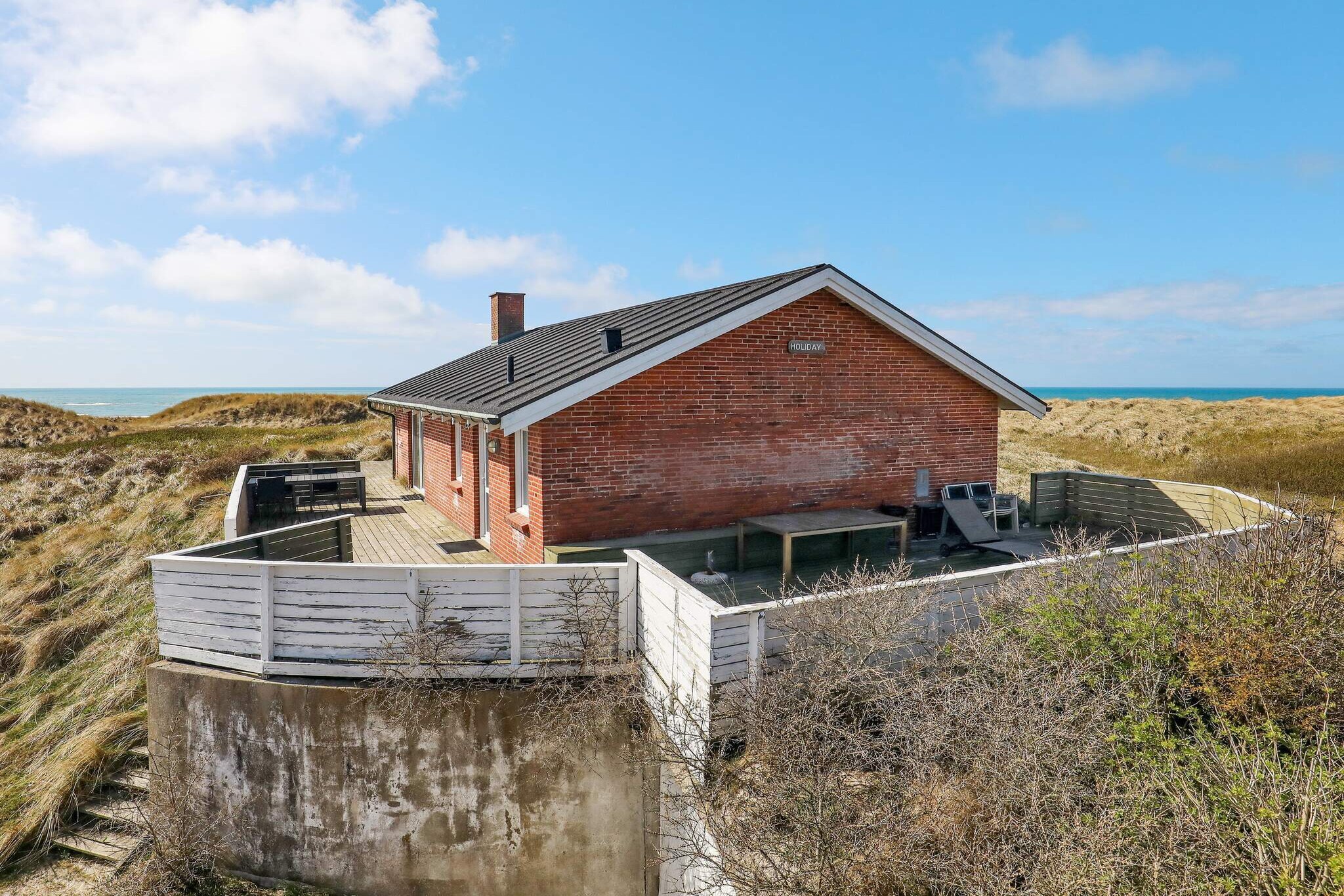 Toevluchtsoord met panoramisch uitzicht op zee