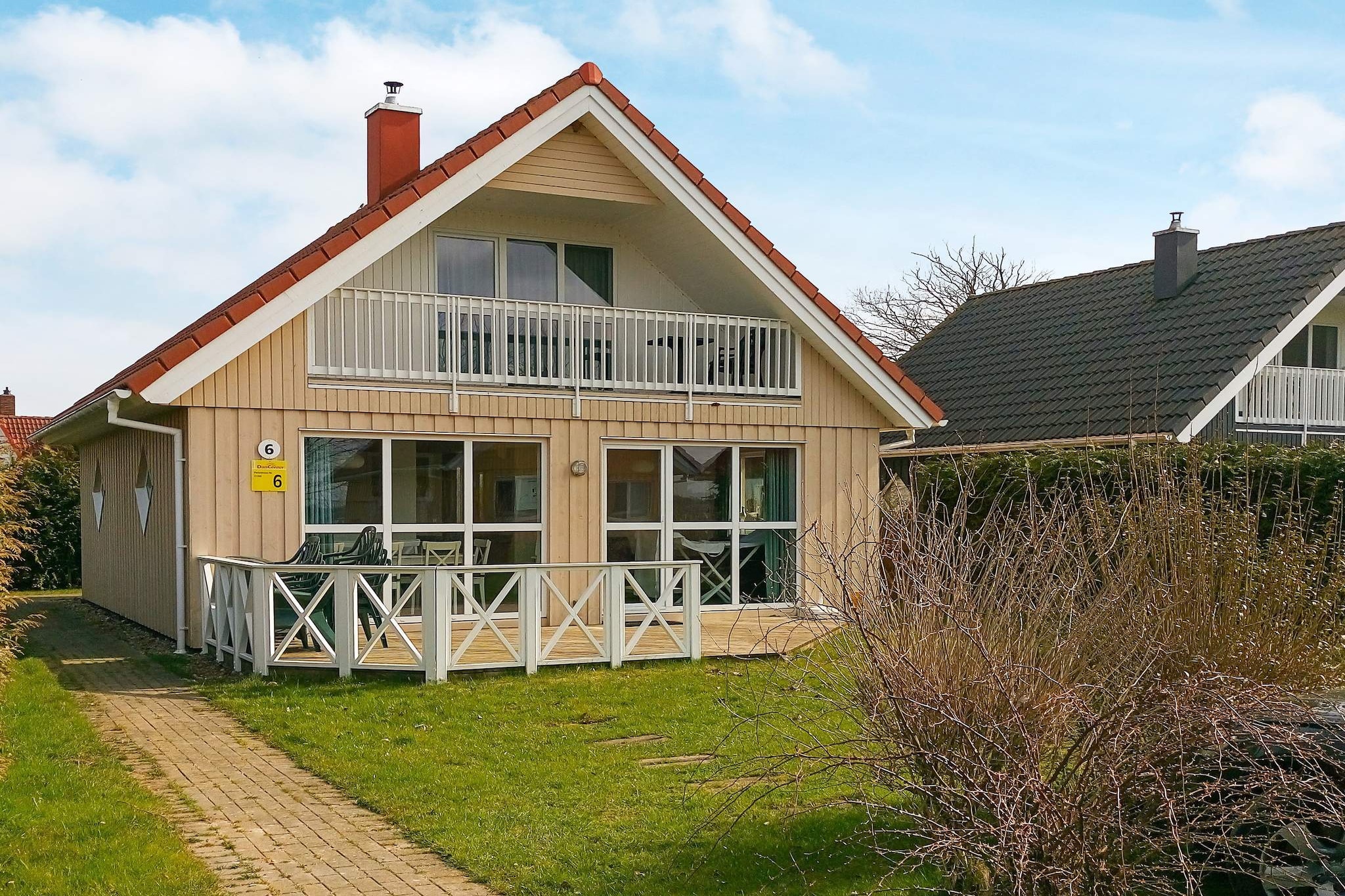 MERKUR 70+48 LOGGIA SW 2.R.