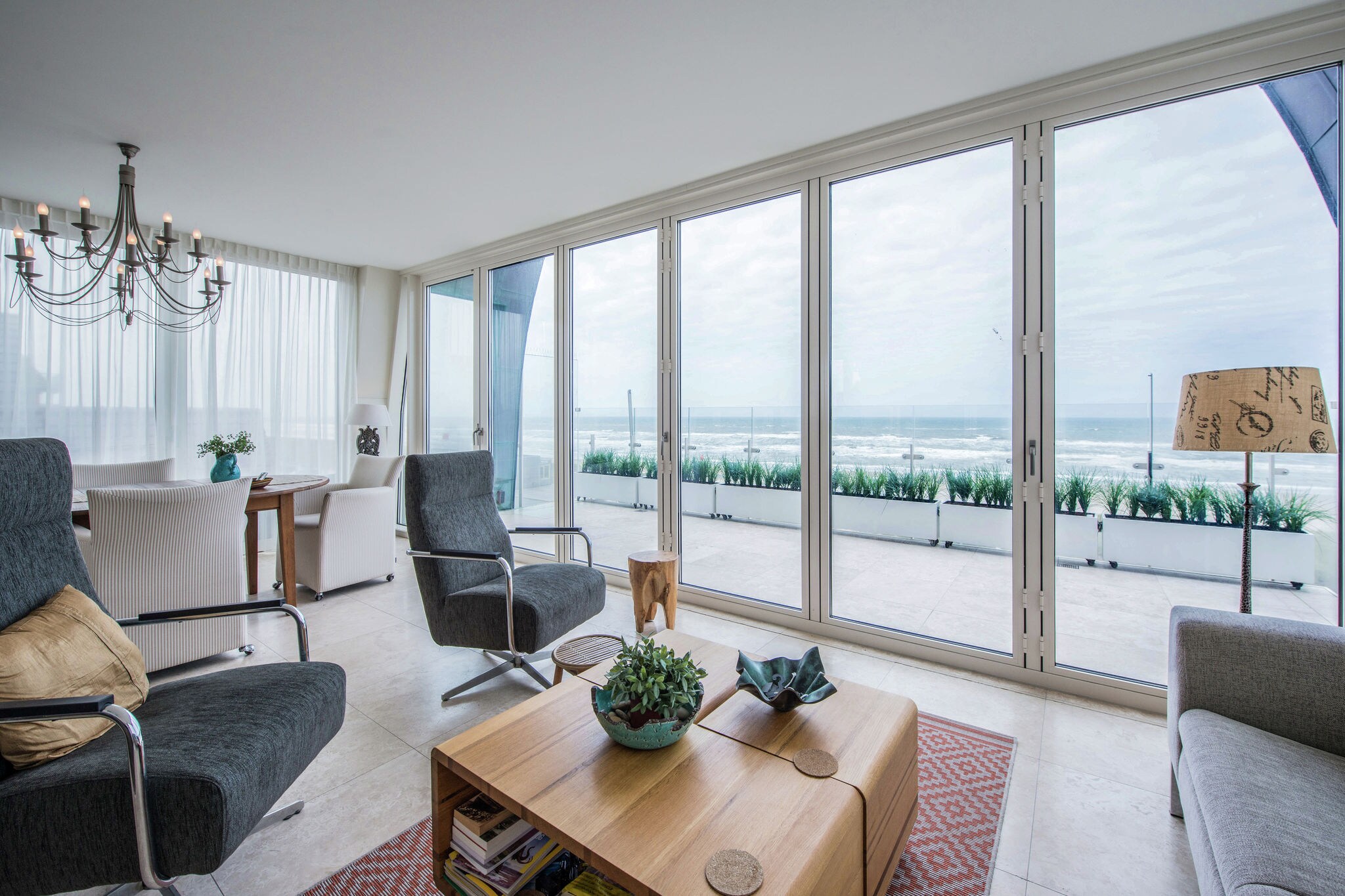 Luxe appartement met zeezicht in een residentie aan de boulevard van Egmond