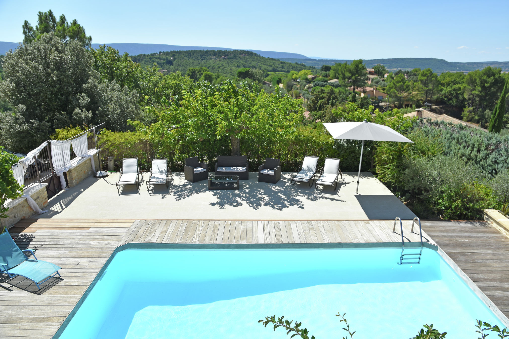Villa im Roussillon mit eigenem Pool und Garten mit Aussicht