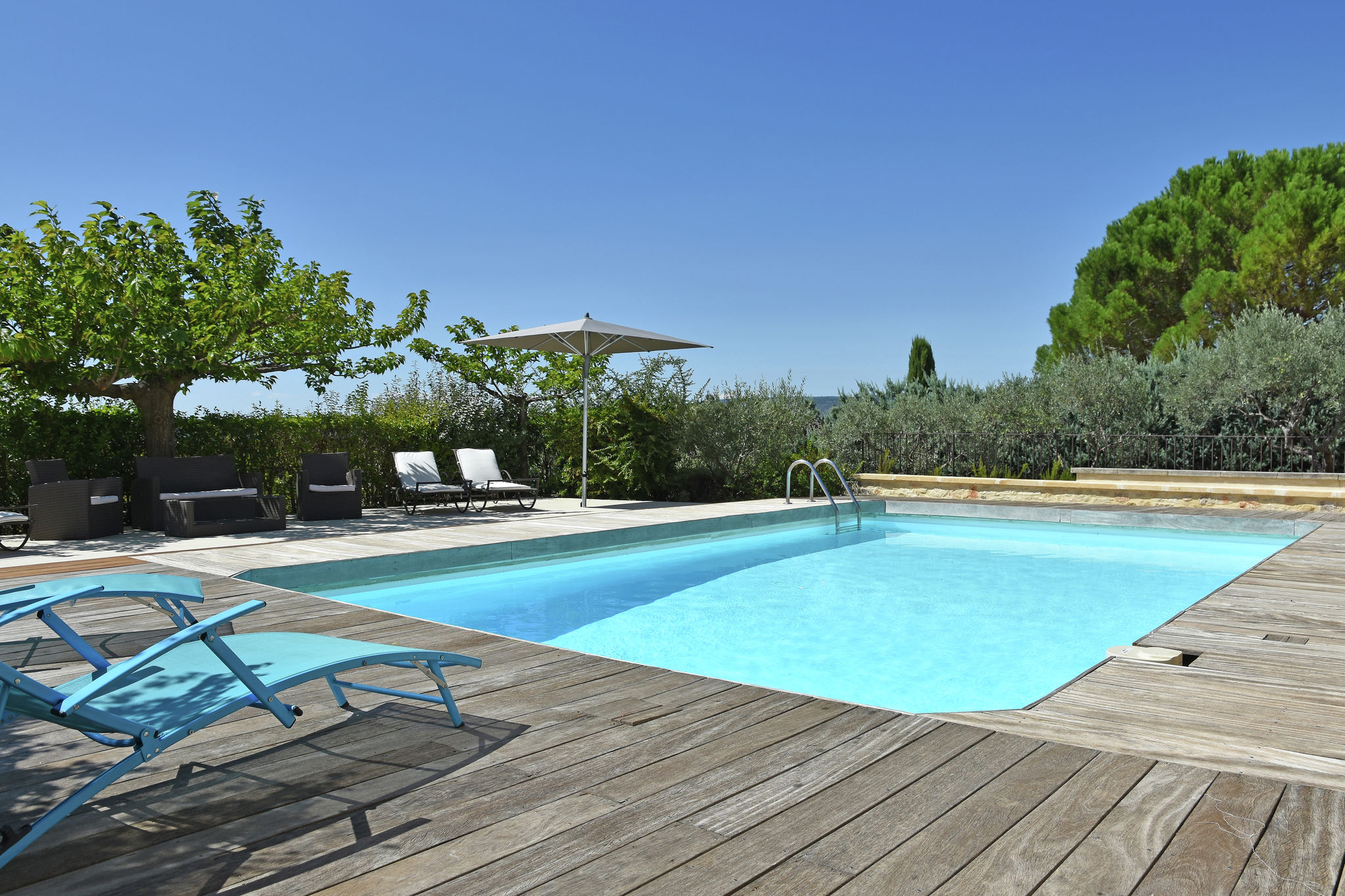 Prachtige villa met privézwembad en uitzicht op de Luberon