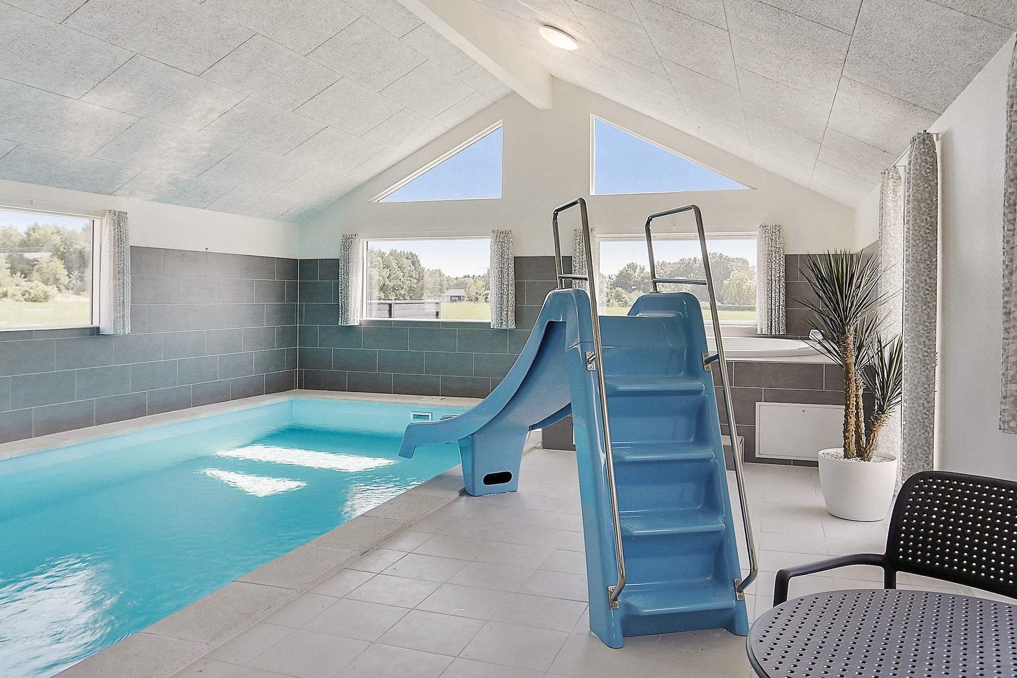 Luxe vakantieverblijf met zwembad - Zwembad
