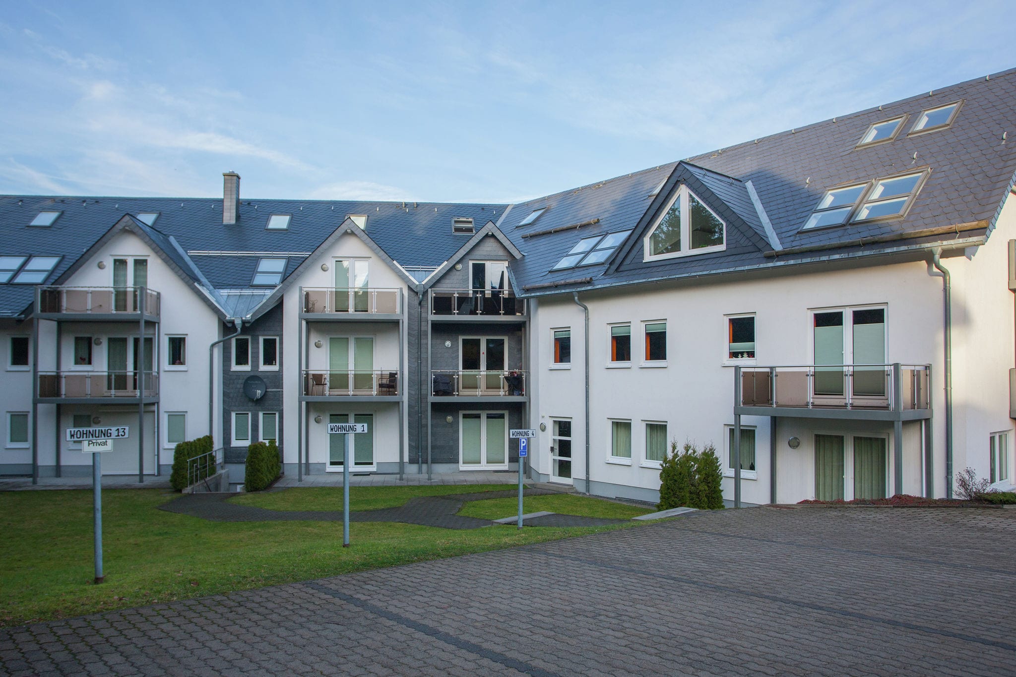 Modern appartement met balkon en schitterend uitzicht over het dorp Winterberg