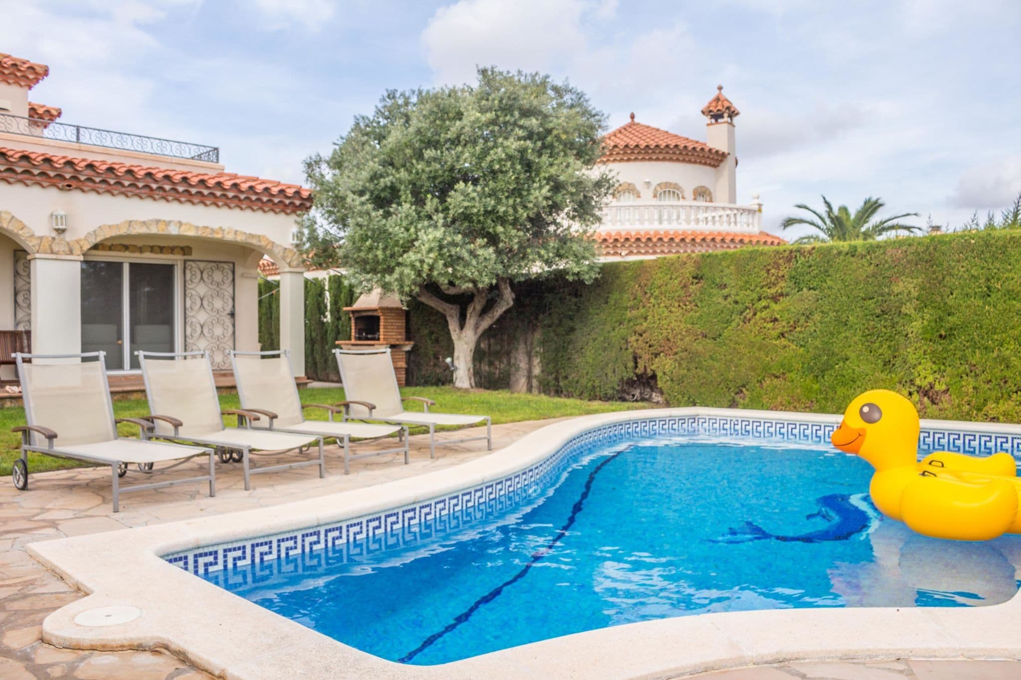 Villa de luxe à Miami Platja avec piscine