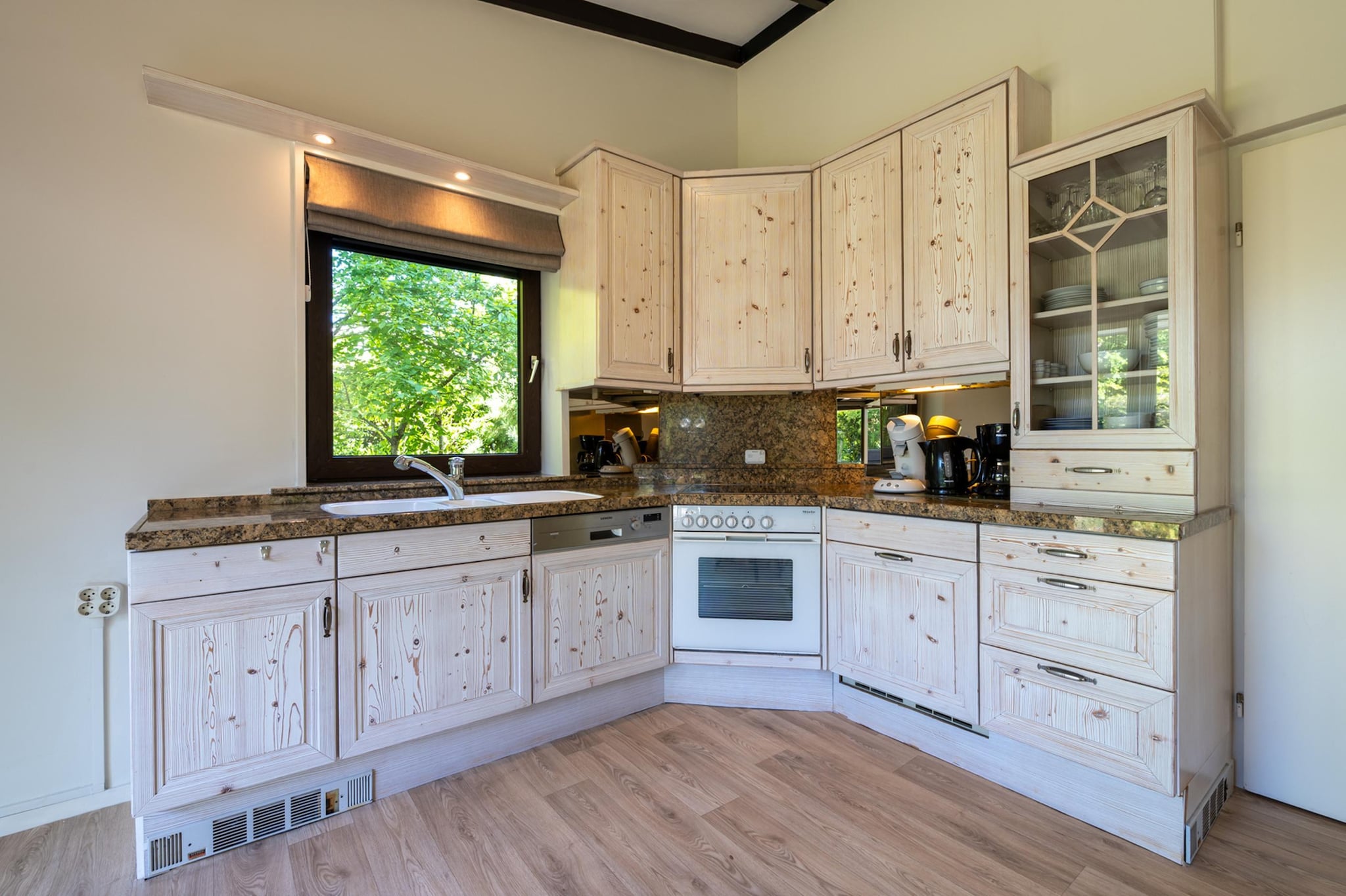 Wilgenlaan 1-Kitchen