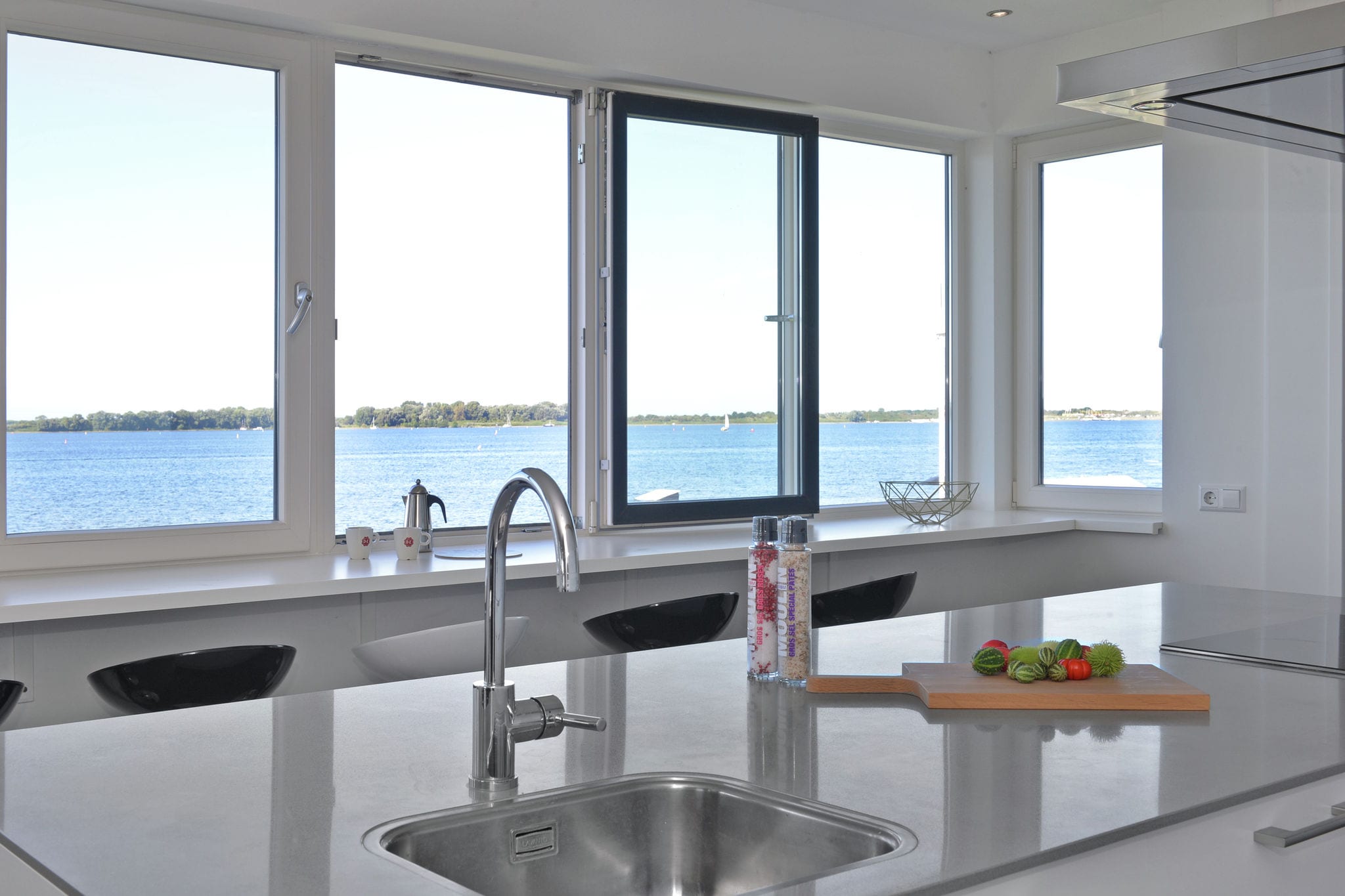 Luxe penthouse in Kamperland direct aan het water