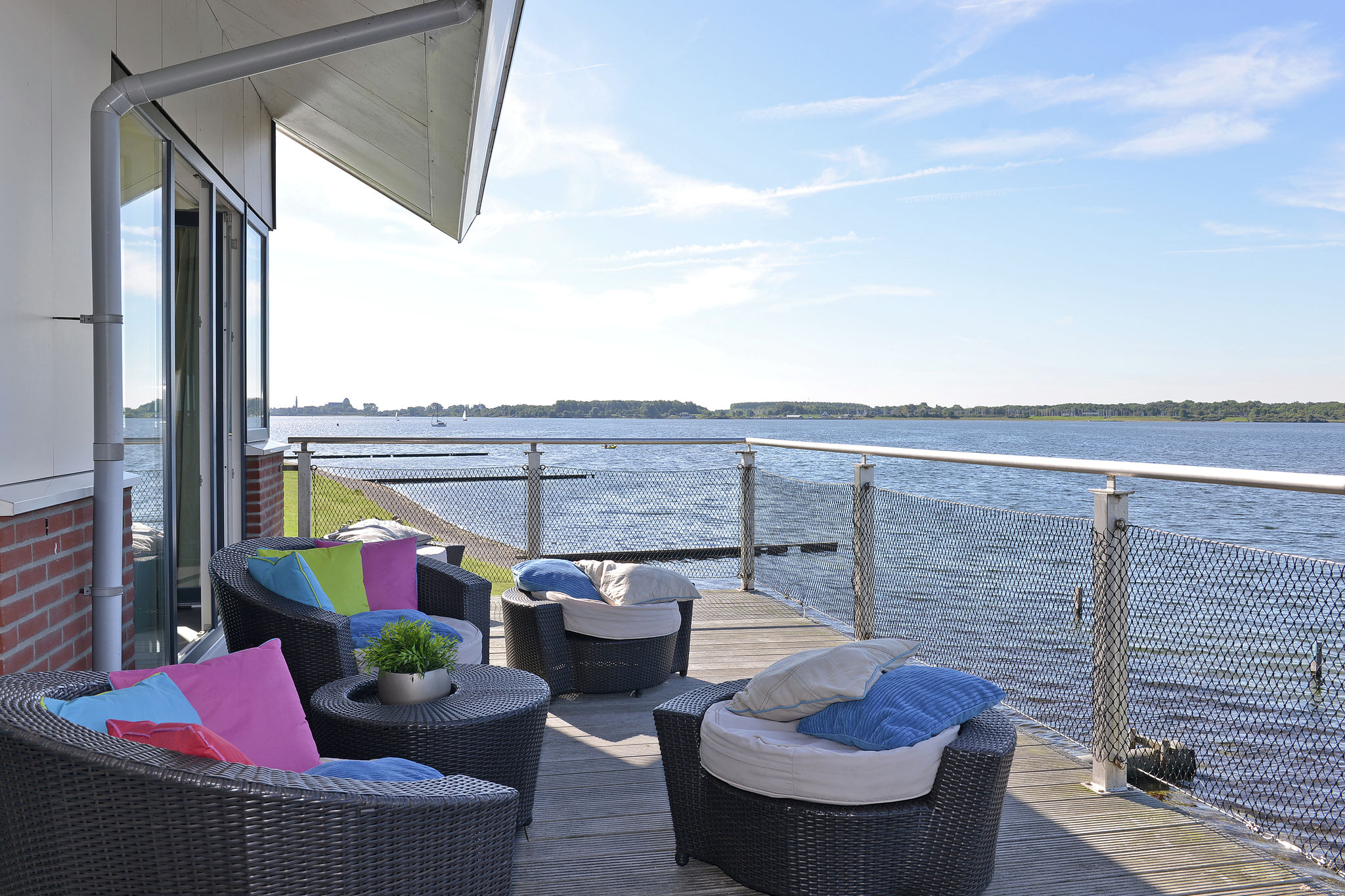 Luxe penthouse in Kamperland direct aan het water