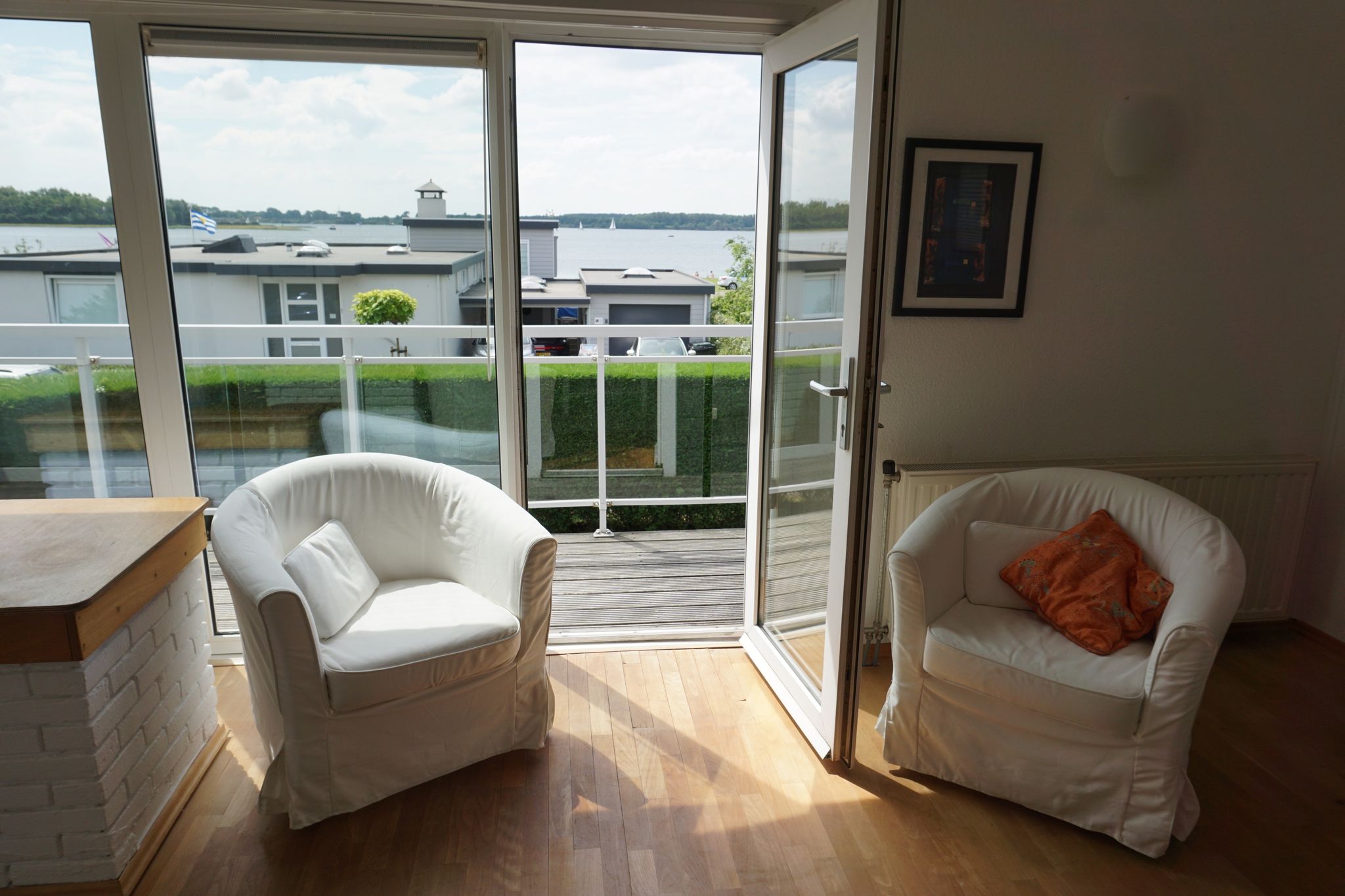Moderne bungalow met panoramisch uitzicht over het Veerse Meer