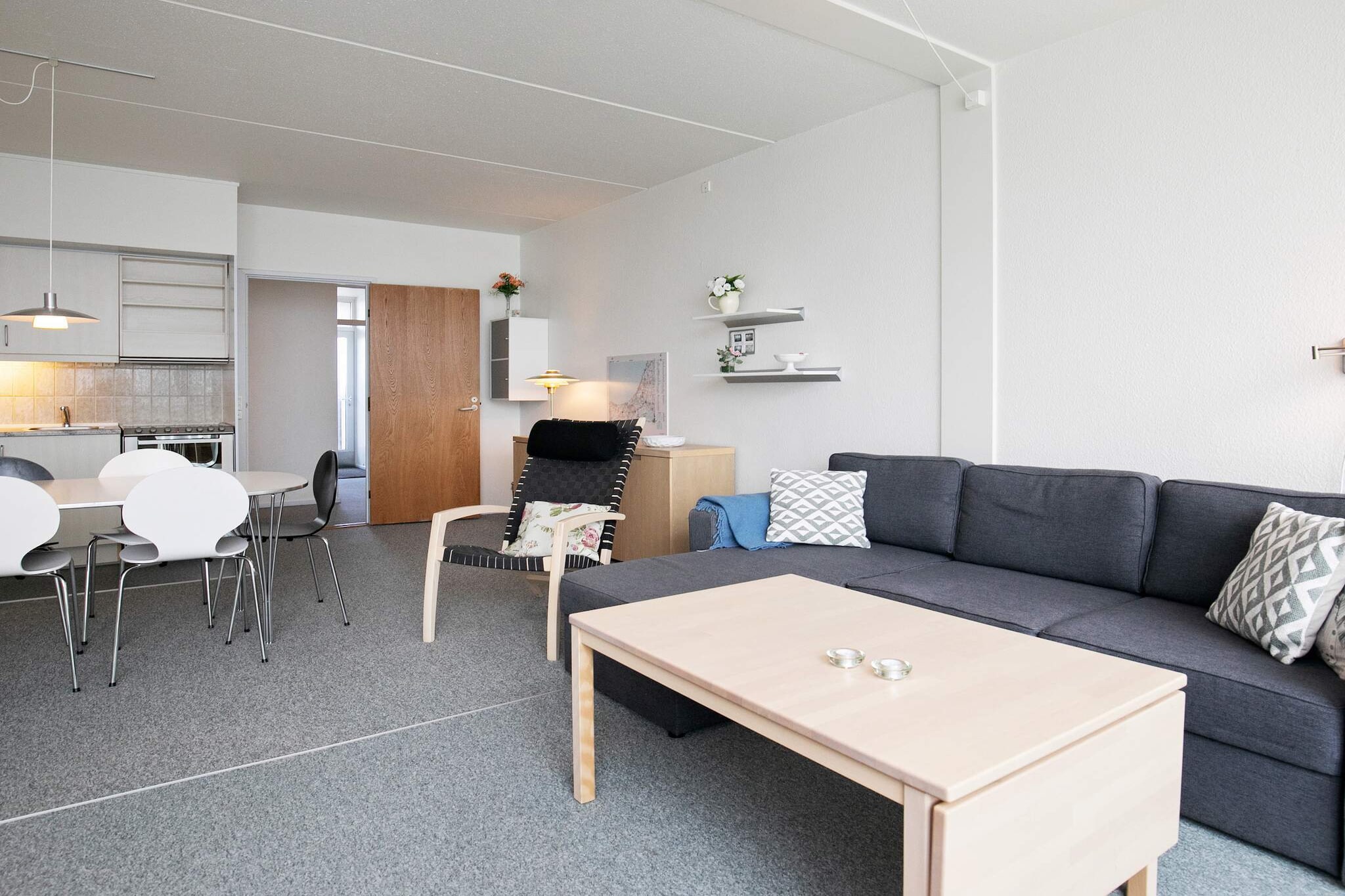 2 room,w/partially seaview-Indoor