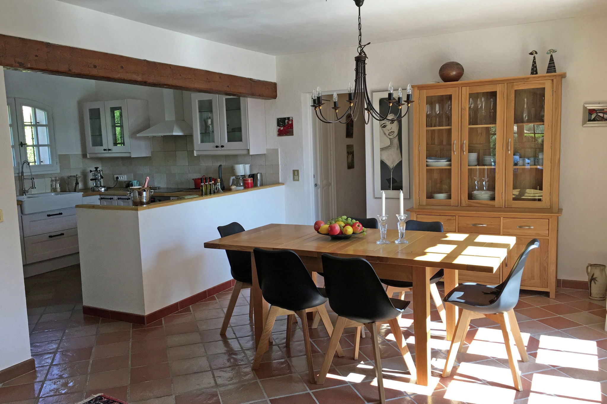 Detached villa with private pool and wide view, near the village of Lorgues